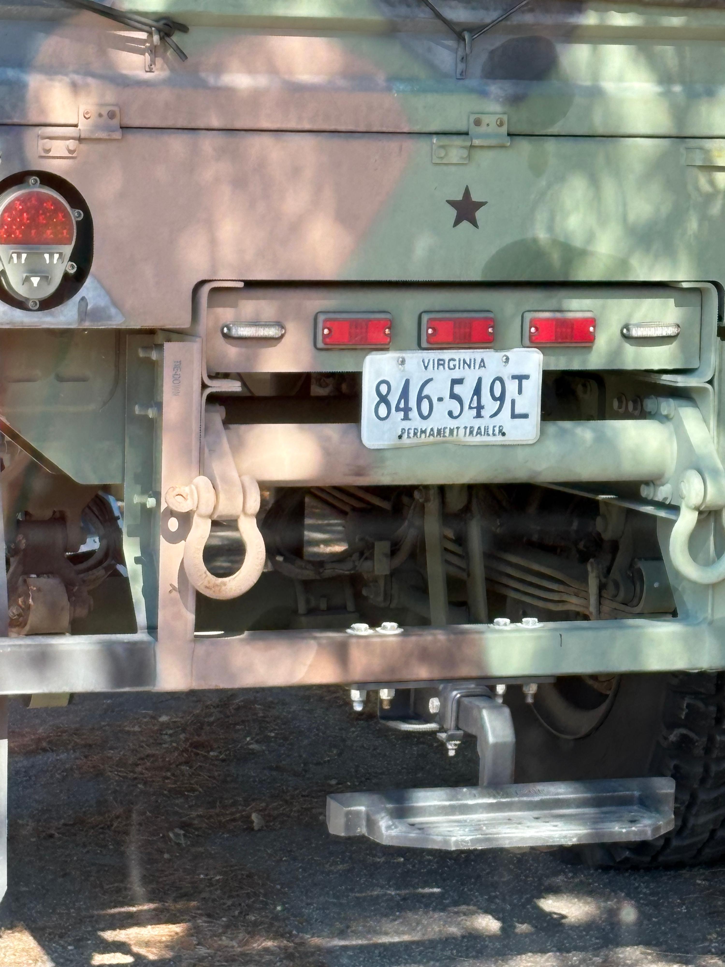 1995 Stewart & Stevenson M1079 4x4 Mobile Workshop with M1082 Military Cargo Trailer - image 12