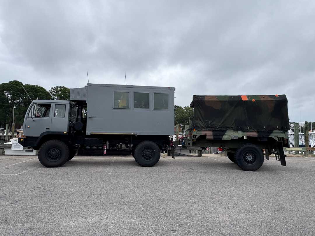1995 Stewart & Stevenson M1079 4x4 Mobile Workshop with M1082 Military Cargo Trailer