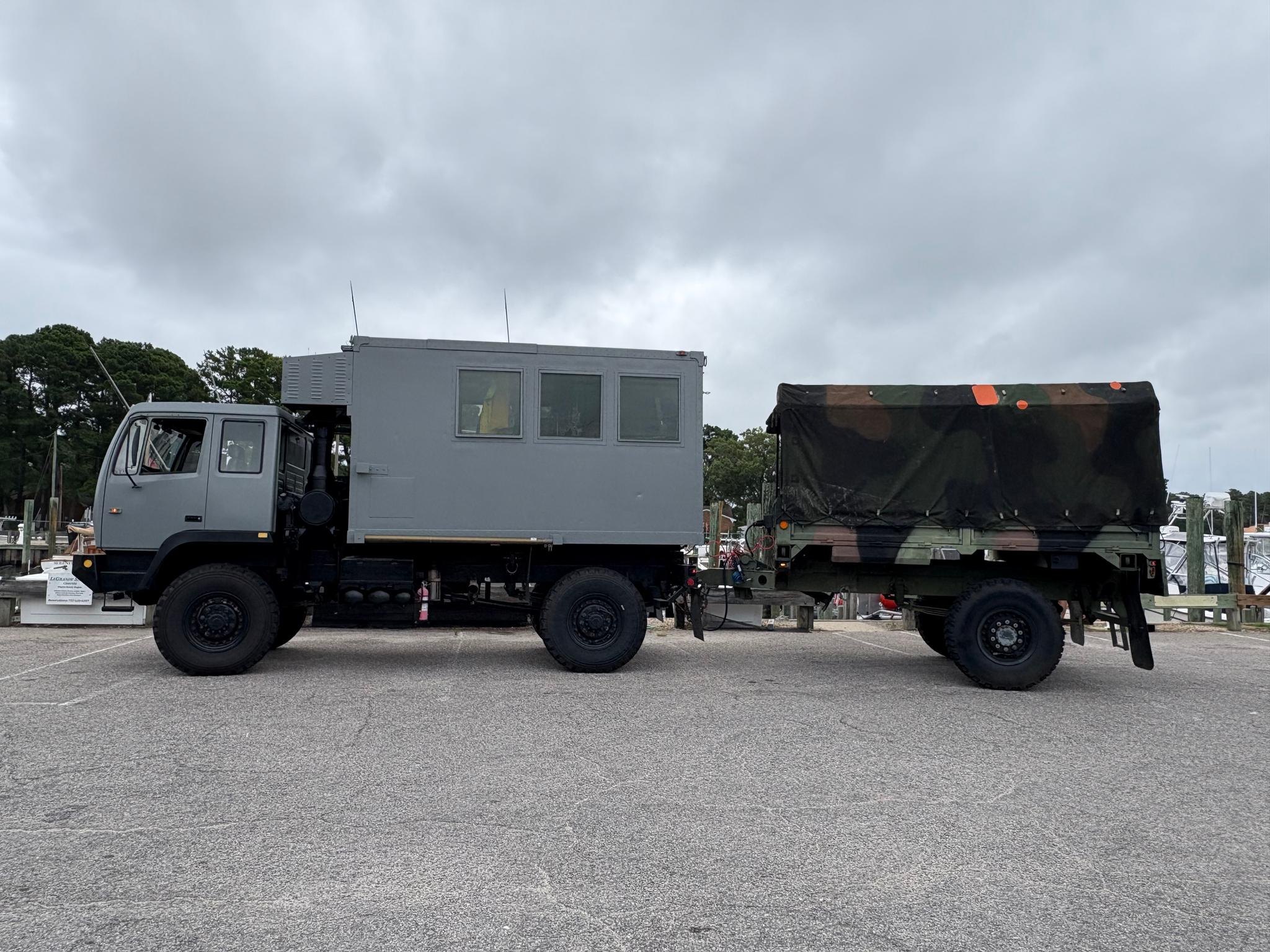 1995 Stewart & Stevenson M1079 4x4 Mobile Workshop with M1082 Military Cargo Trailer - image 1