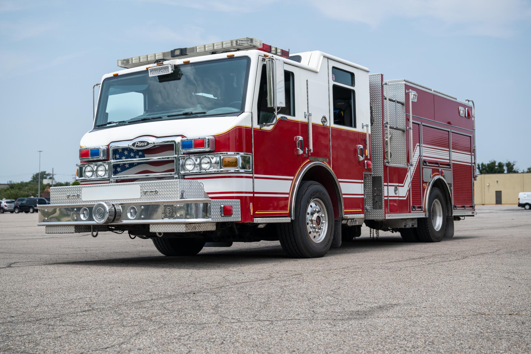 2009 Pierce Velocity Pumper - image 5