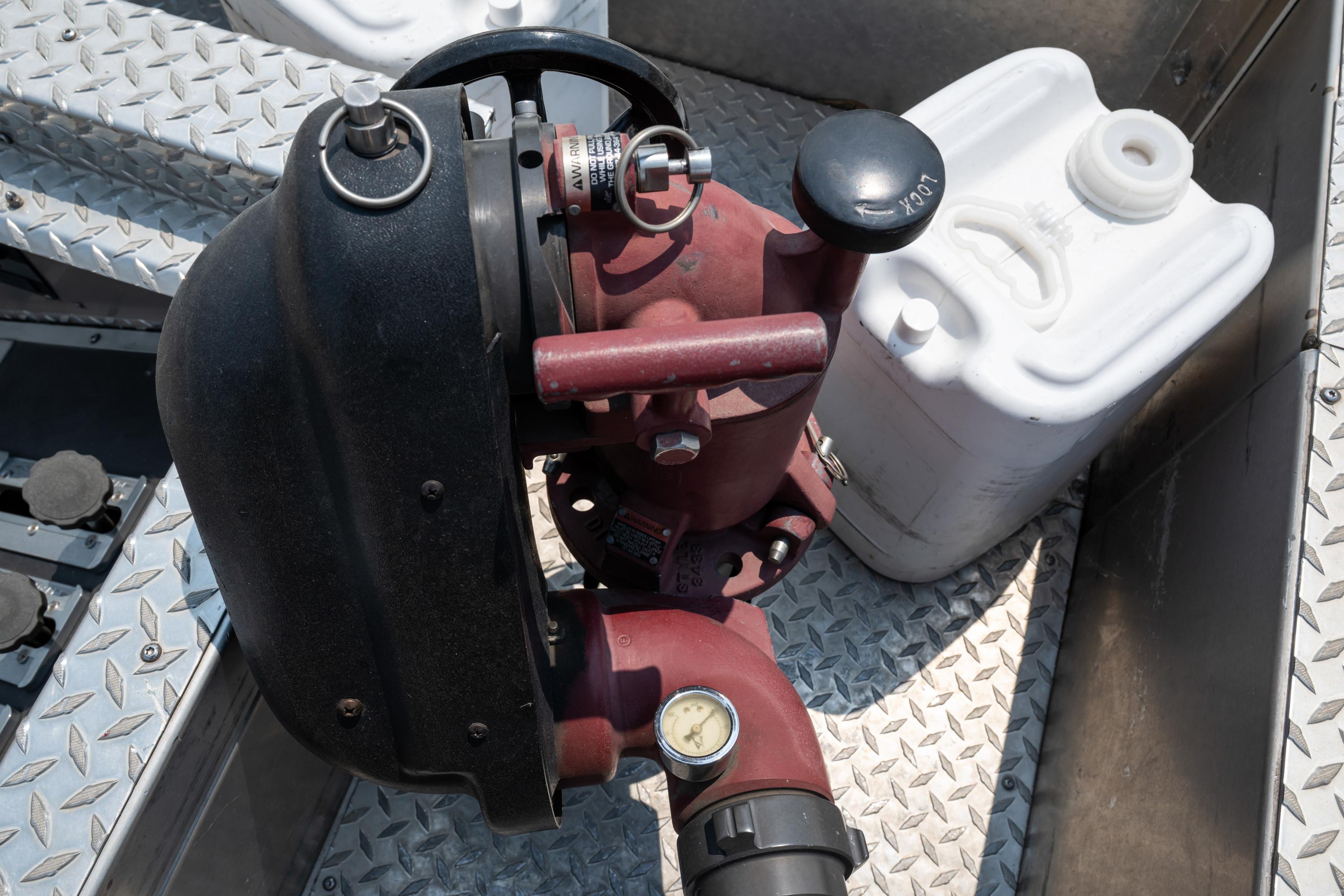 2009 Pierce Velocity Pumper - image 33