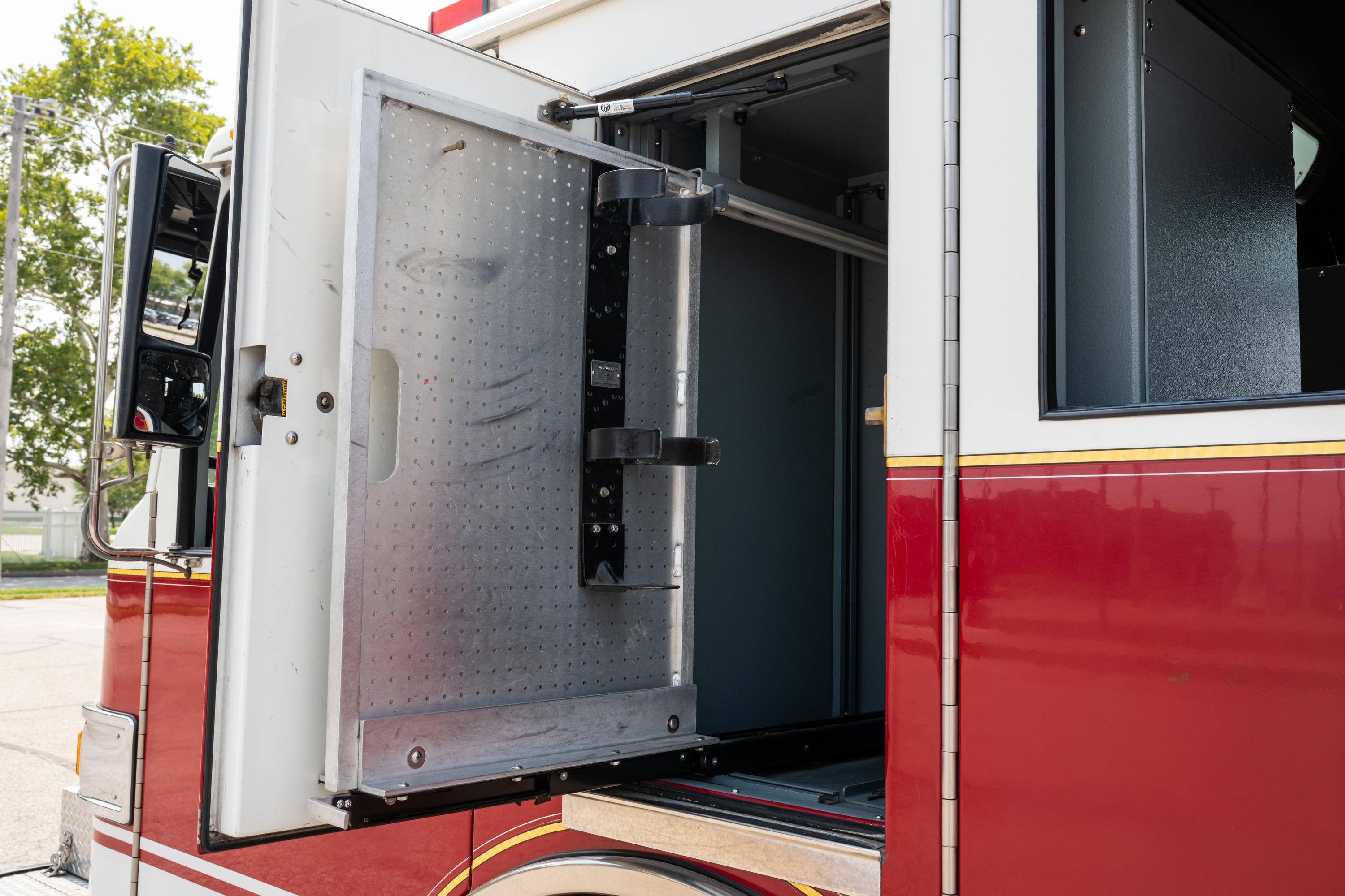 2009 Pierce Velocity Pumper - image 116