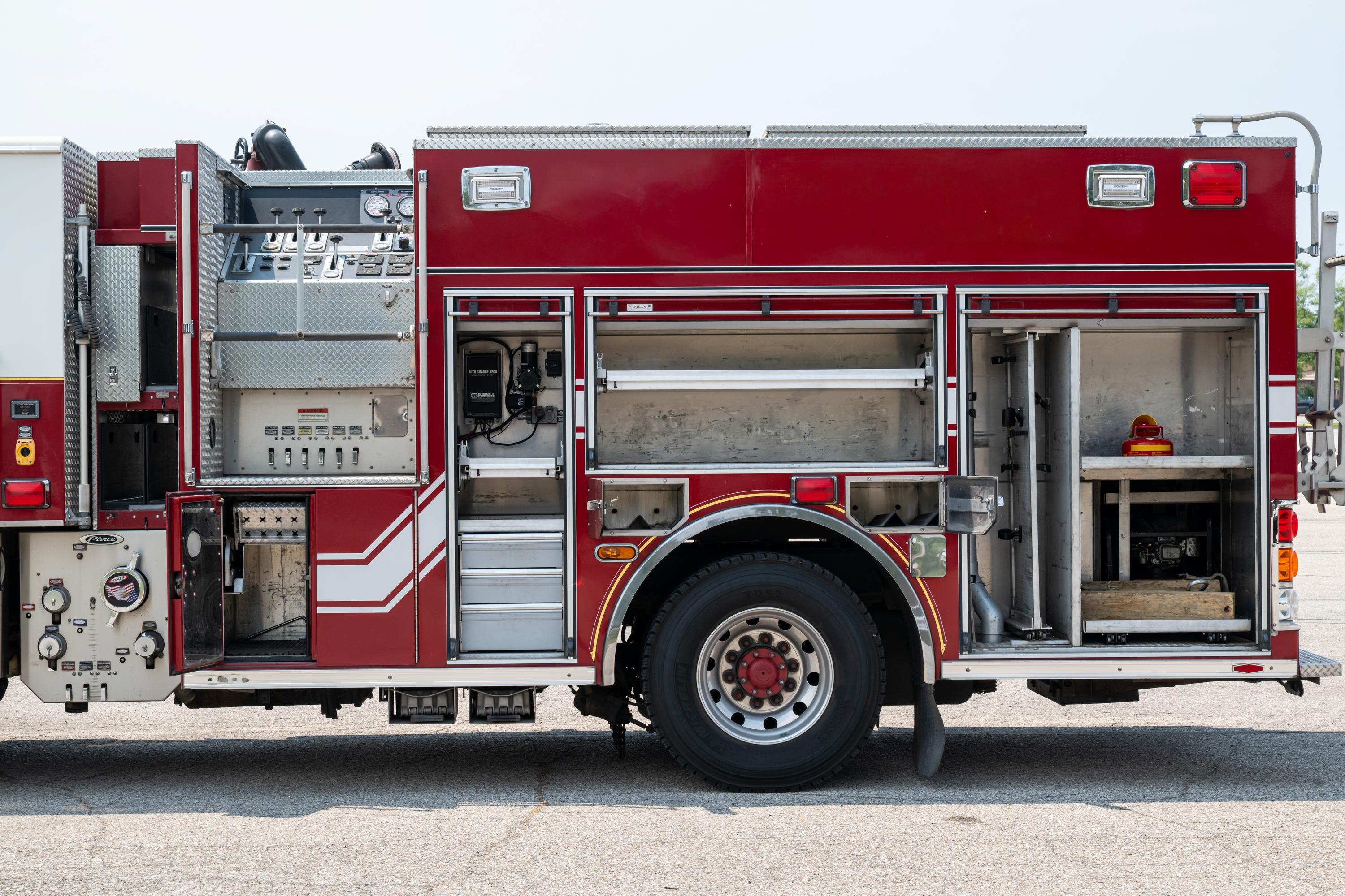 2009 Pierce Velocity Pumper - image 25