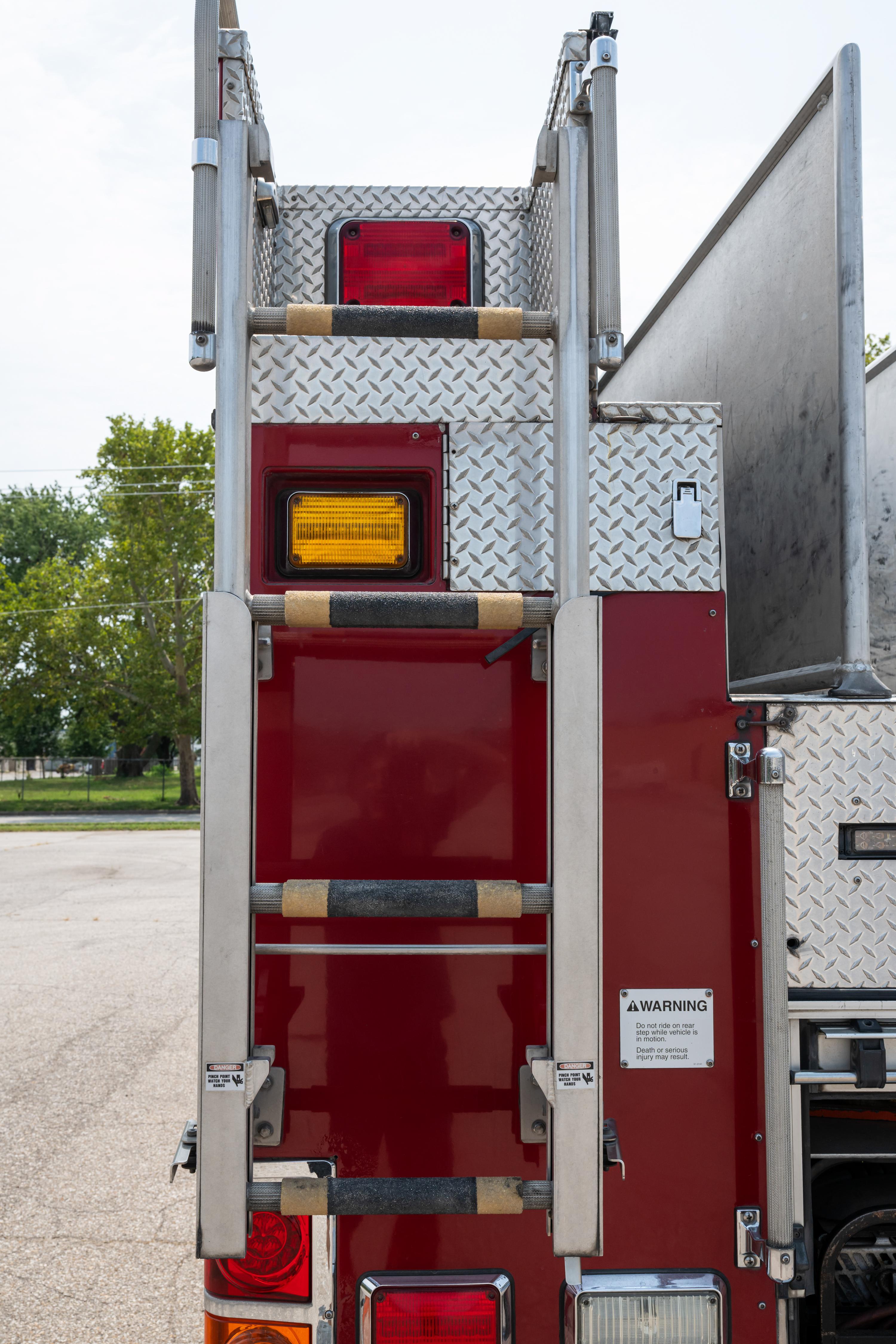 2009 Pierce Velocity Pumper - image 170