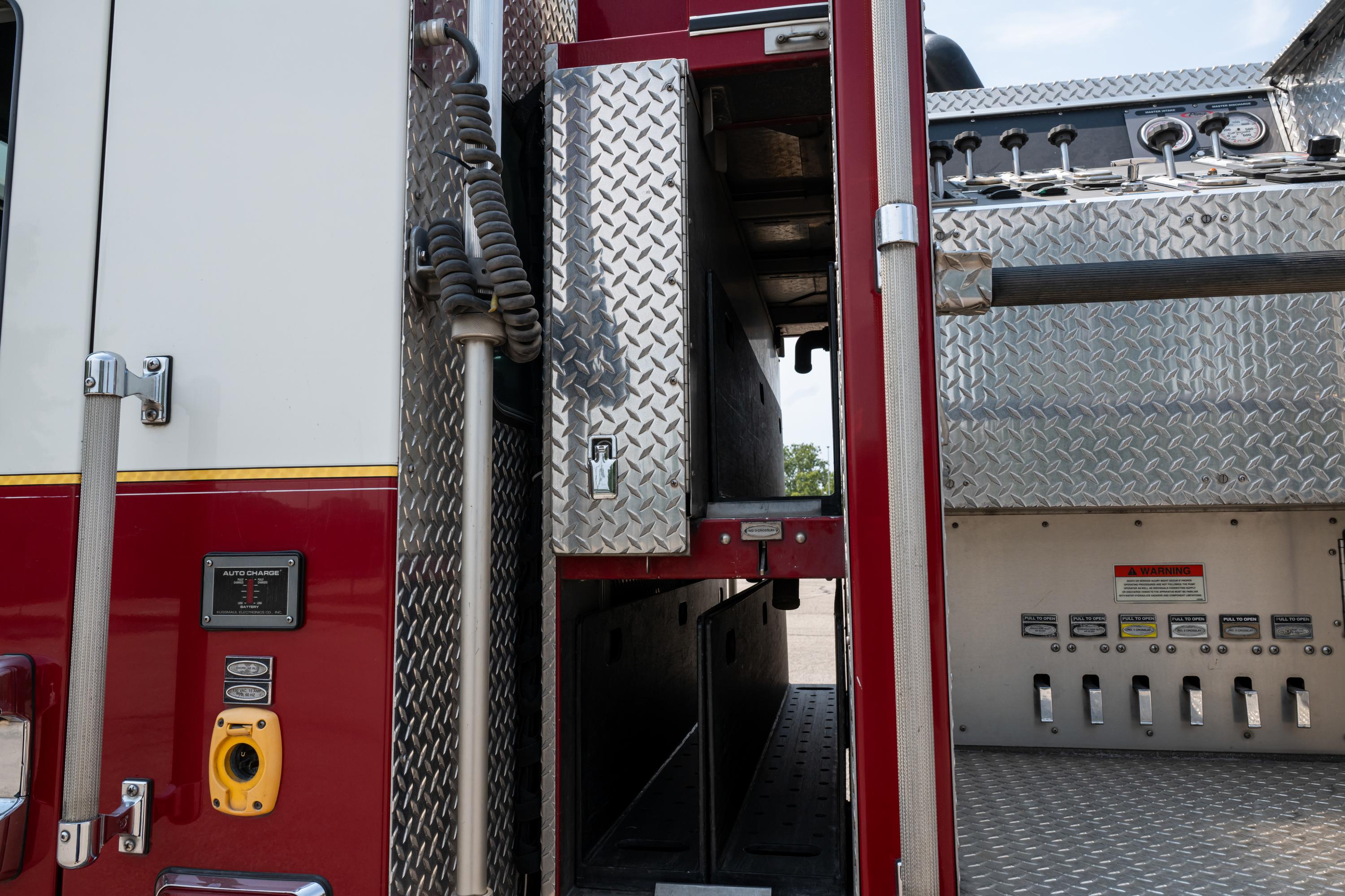 2009 Pierce Velocity Pumper - image 114