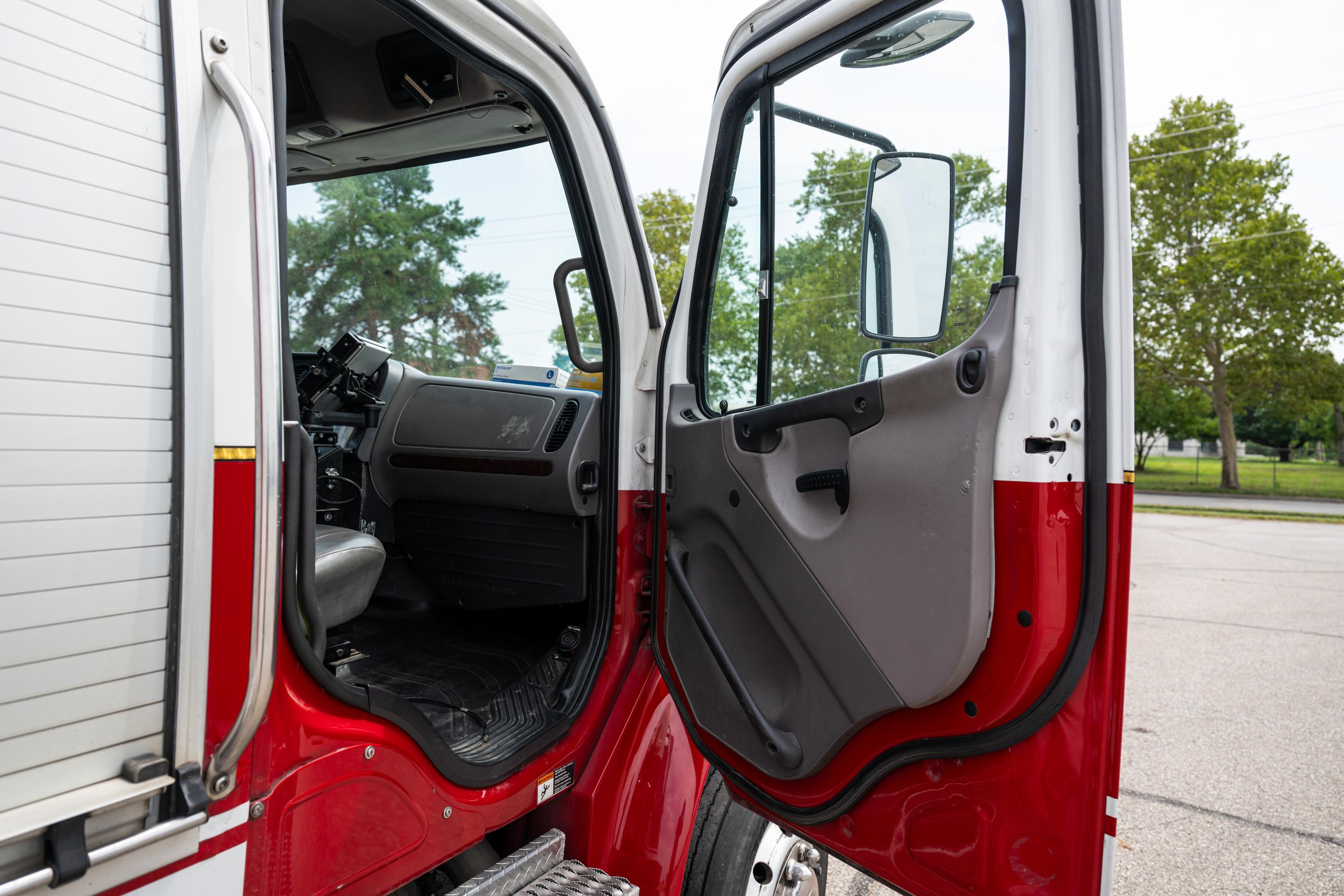2012 Freightliner Type I Ambulance - image 27