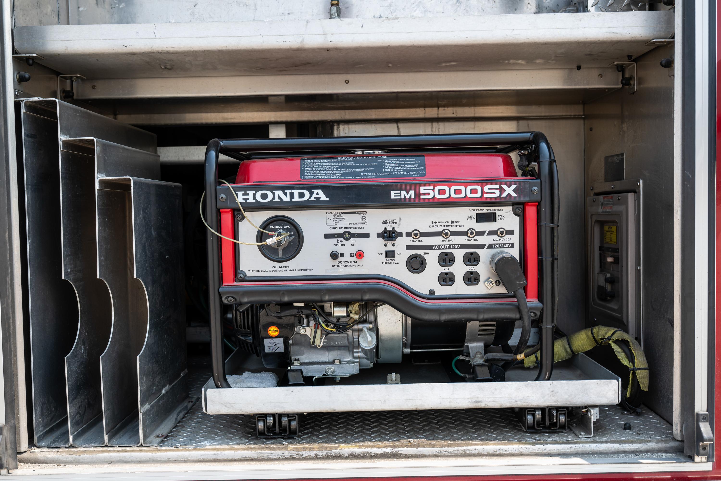 2009 Pierce Velocity Pumper - image 86