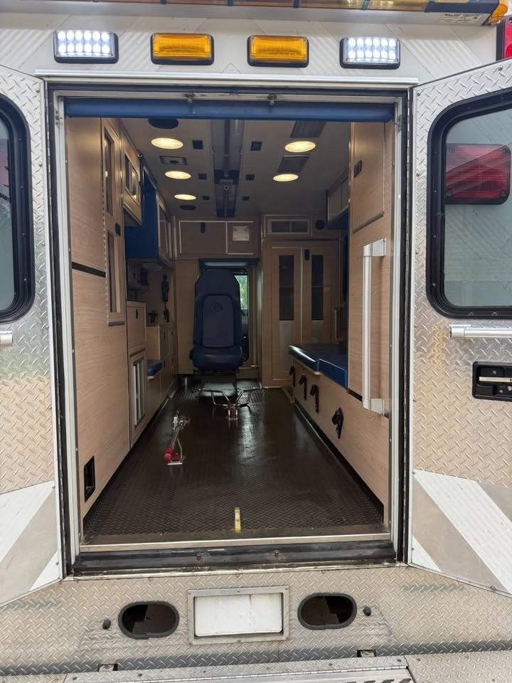 1997 Freightliner FL60 Type I Ambulance - image 4