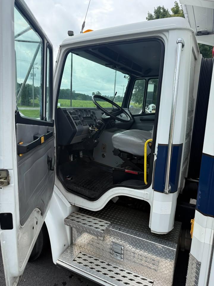 1997 Freightliner FL60 Type I Ambulance - image 7