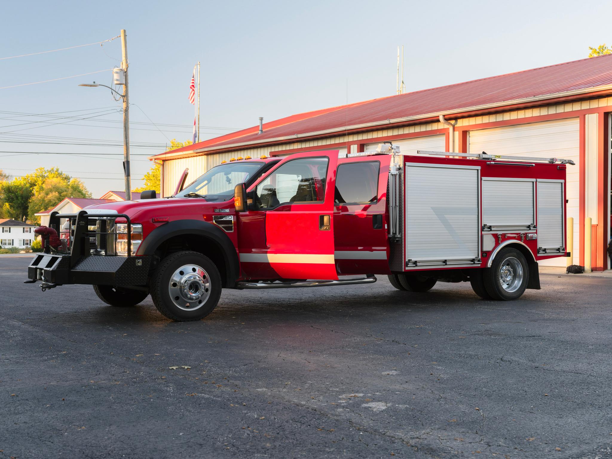 2010 Ford 4x4 Light Rescue - image 4