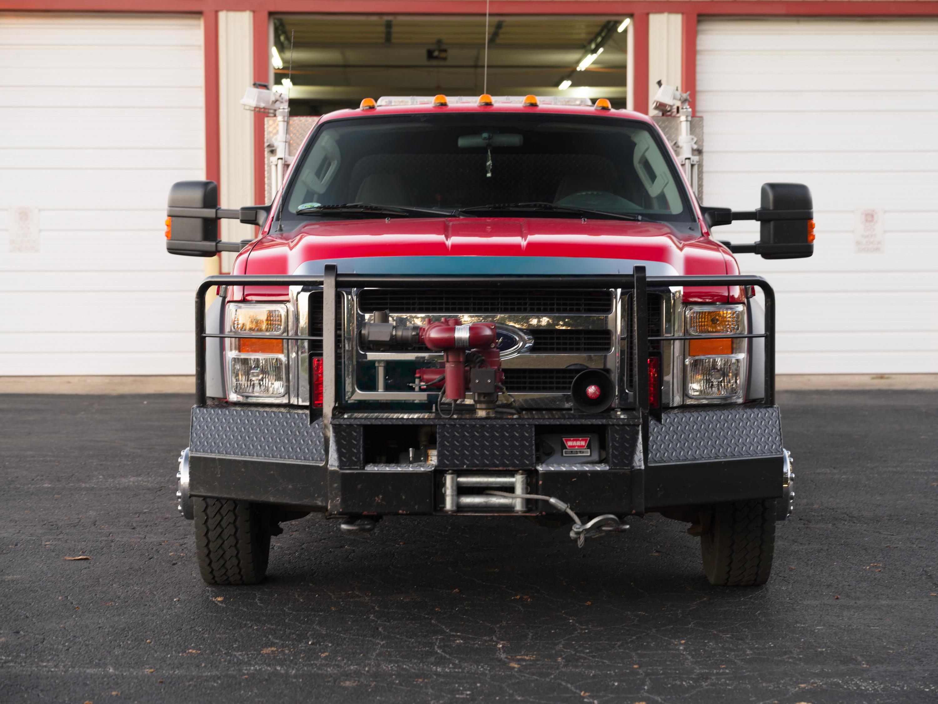 2010 Ford 4x4 Light Rescue - image 2