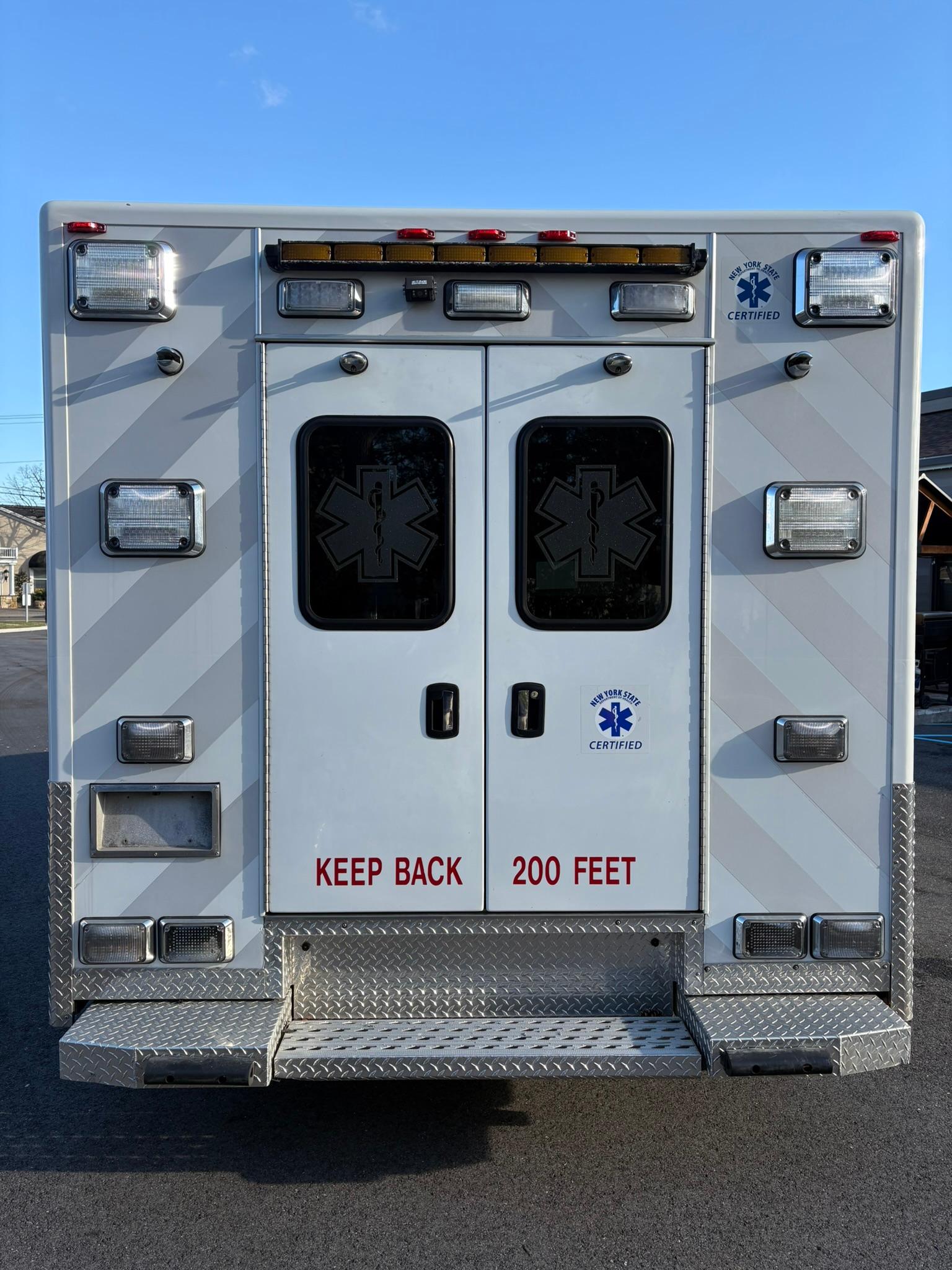 2021 PL-Custom Ford Type III Ambulance - image 4