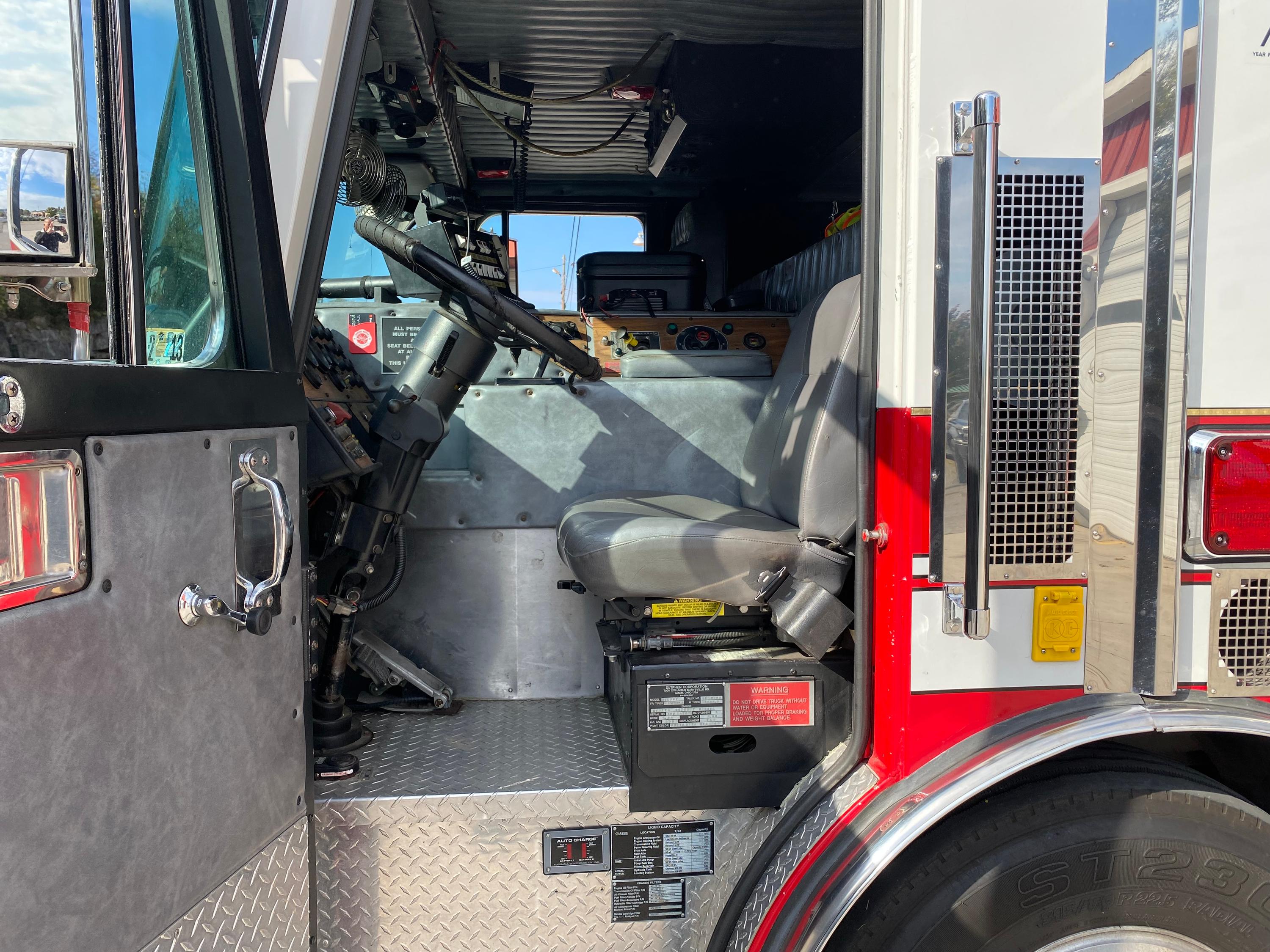1991 Sutphen Rescue Pumper - image 16