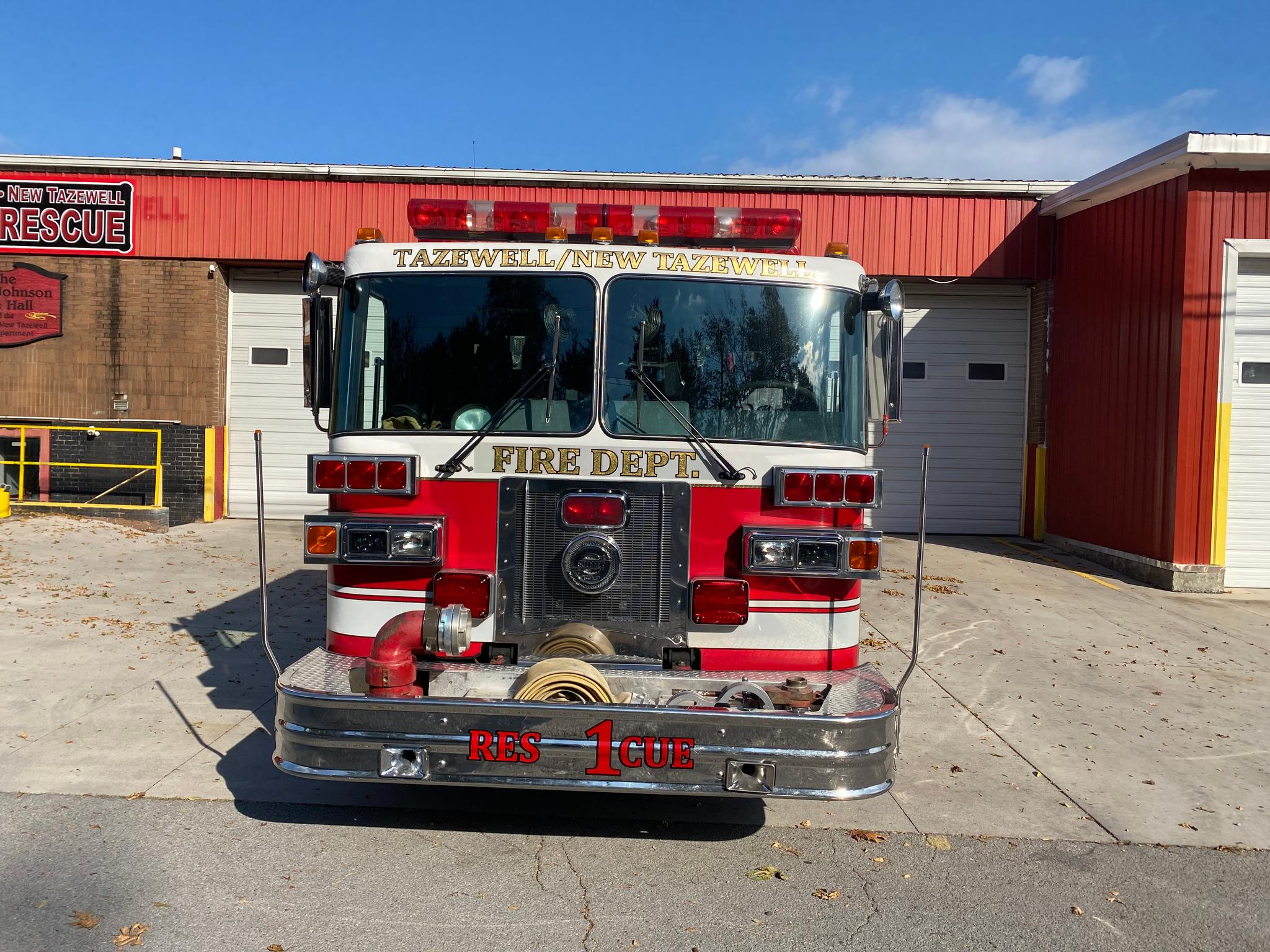 1991 Sutphen Rescue Pumper - image 2