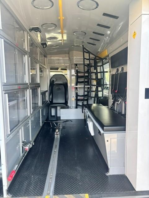 2020 Demers Ford Type II Ambulance - image 12