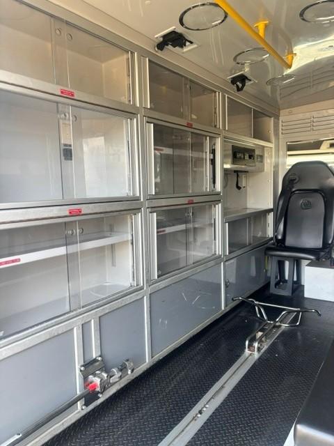 2020 Demers Ford Type II Ambulance - image 11