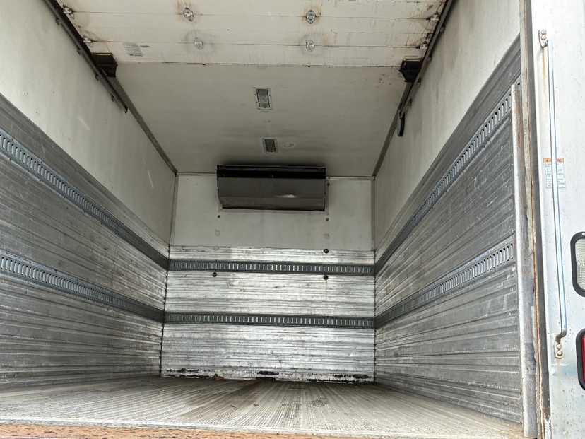 GMC C6500 — photo 2