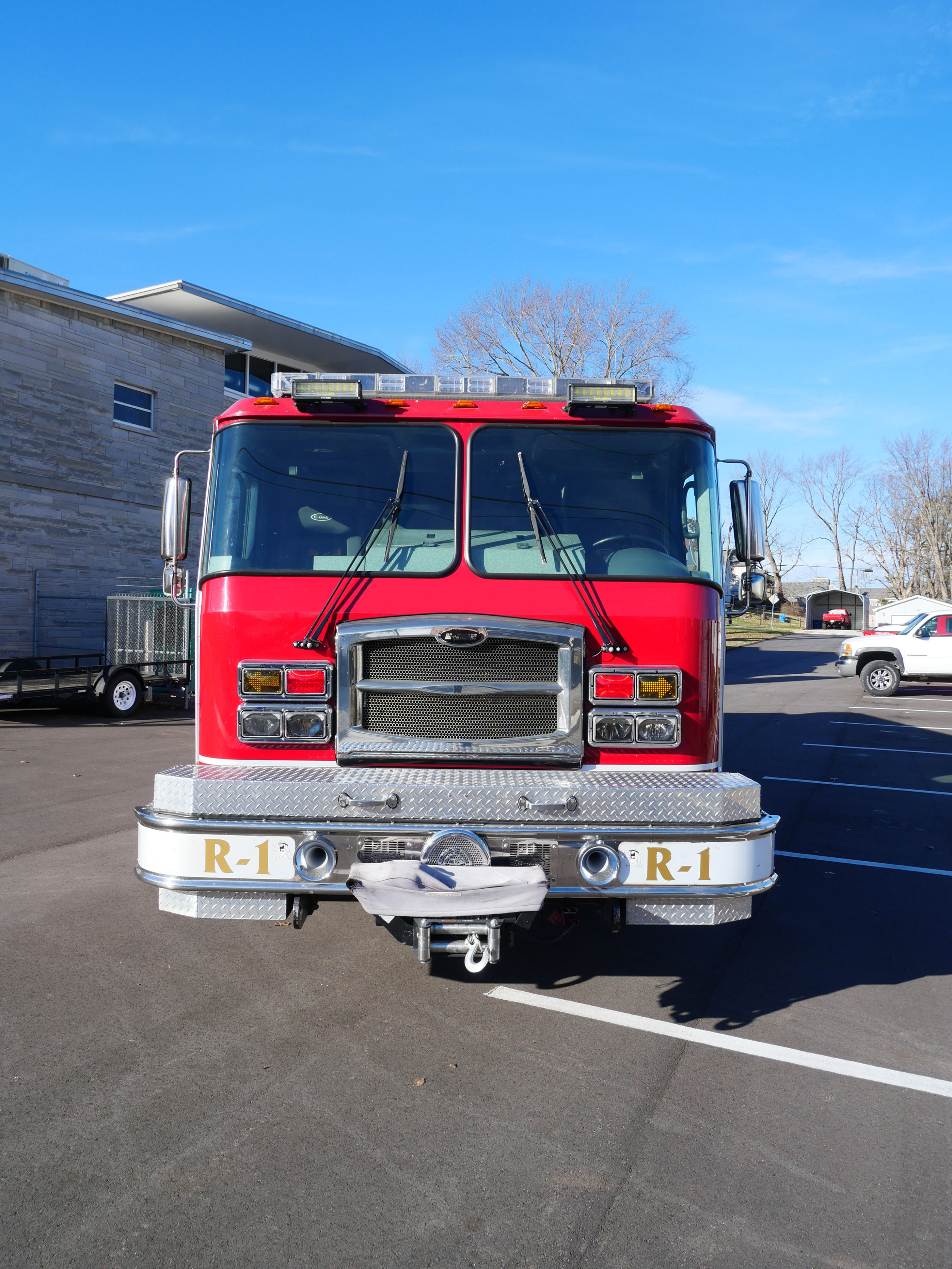 2013 E-One Typhoon Pumper - image 6