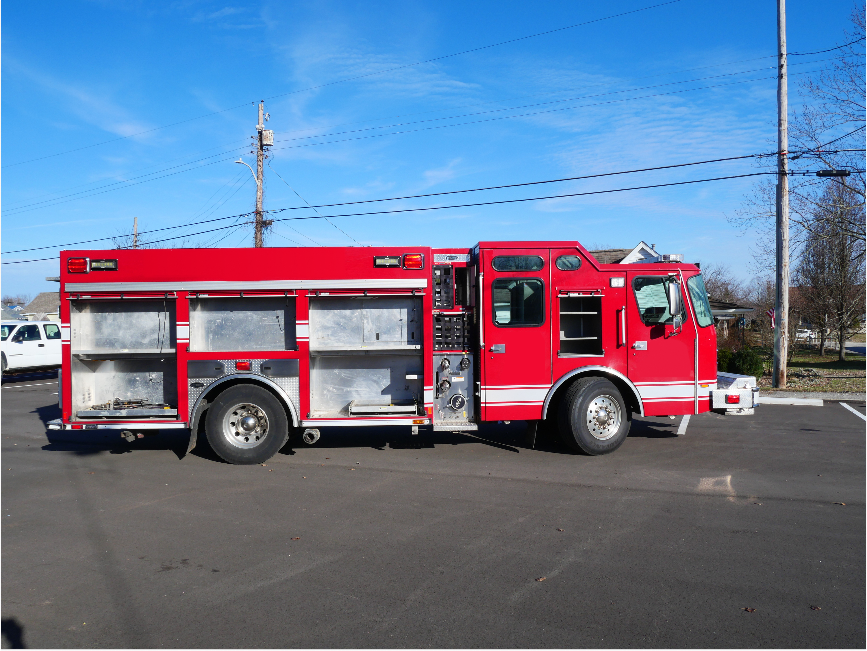 2013 E-One Typhoon Pumper - image 34