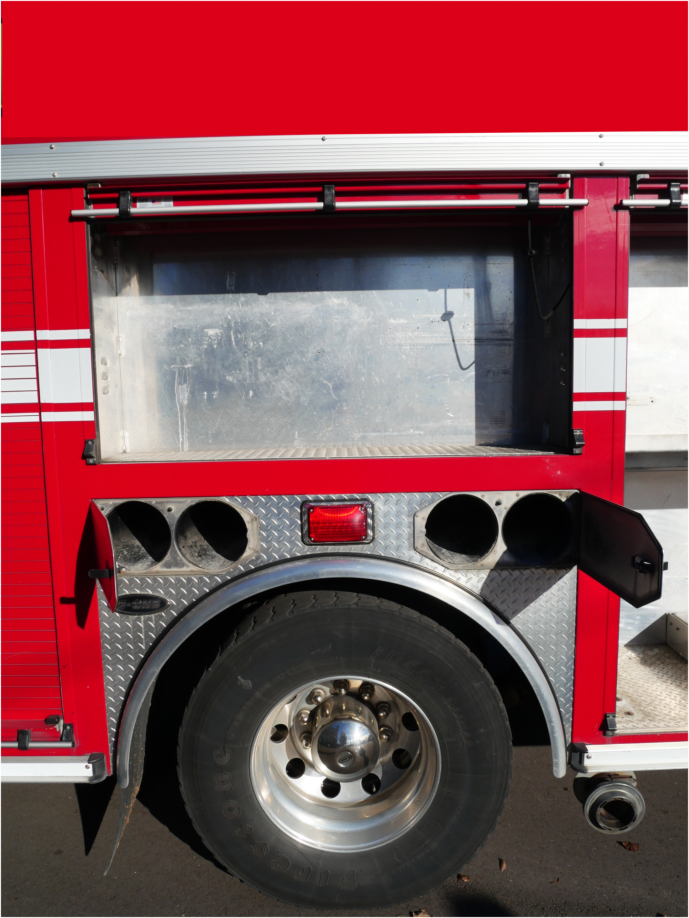 2013 E-One Typhoon Pumper - image 36