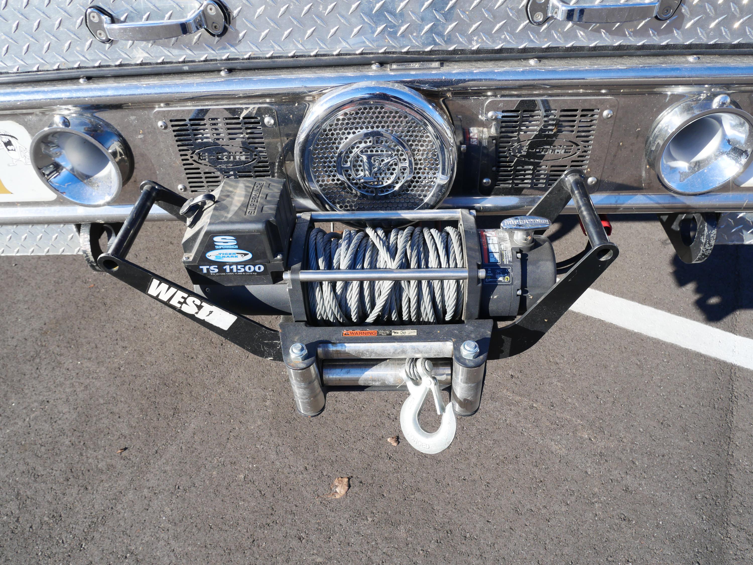 2013 E-One Typhoon Pumper - image 46