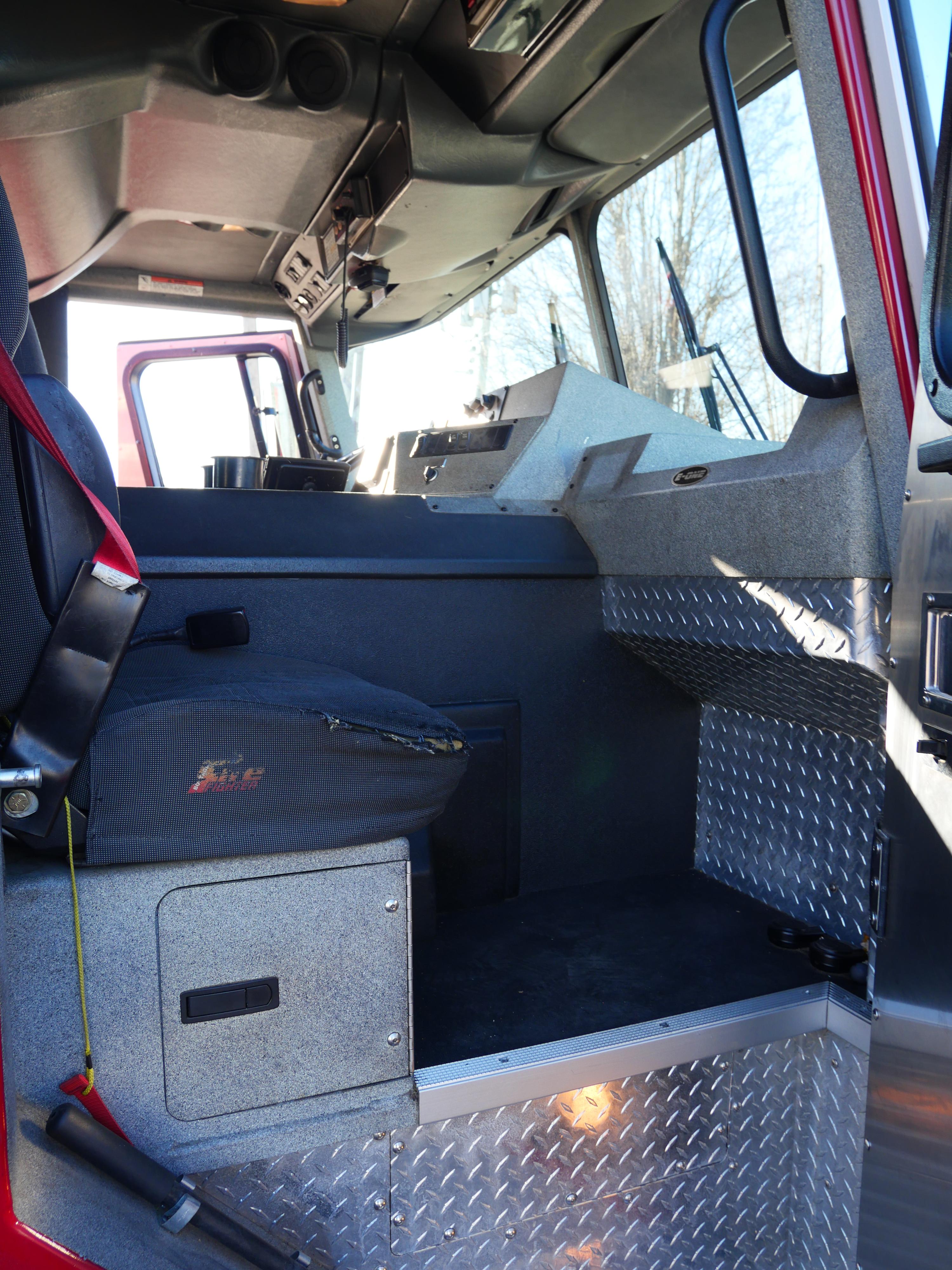 2013 E-One Typhoon Pumper - image 67