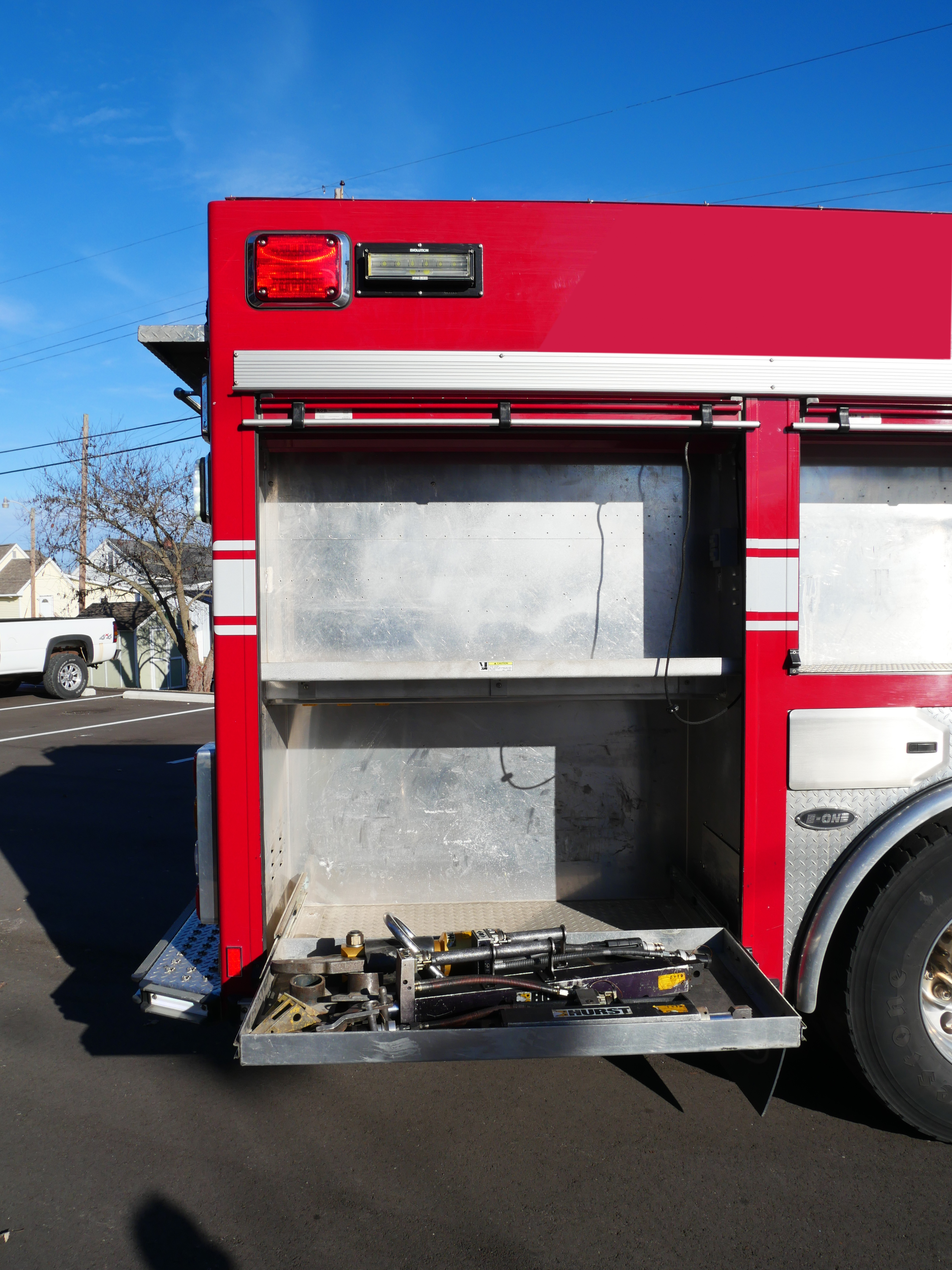 2013 E-One Typhoon Pumper - image 35
