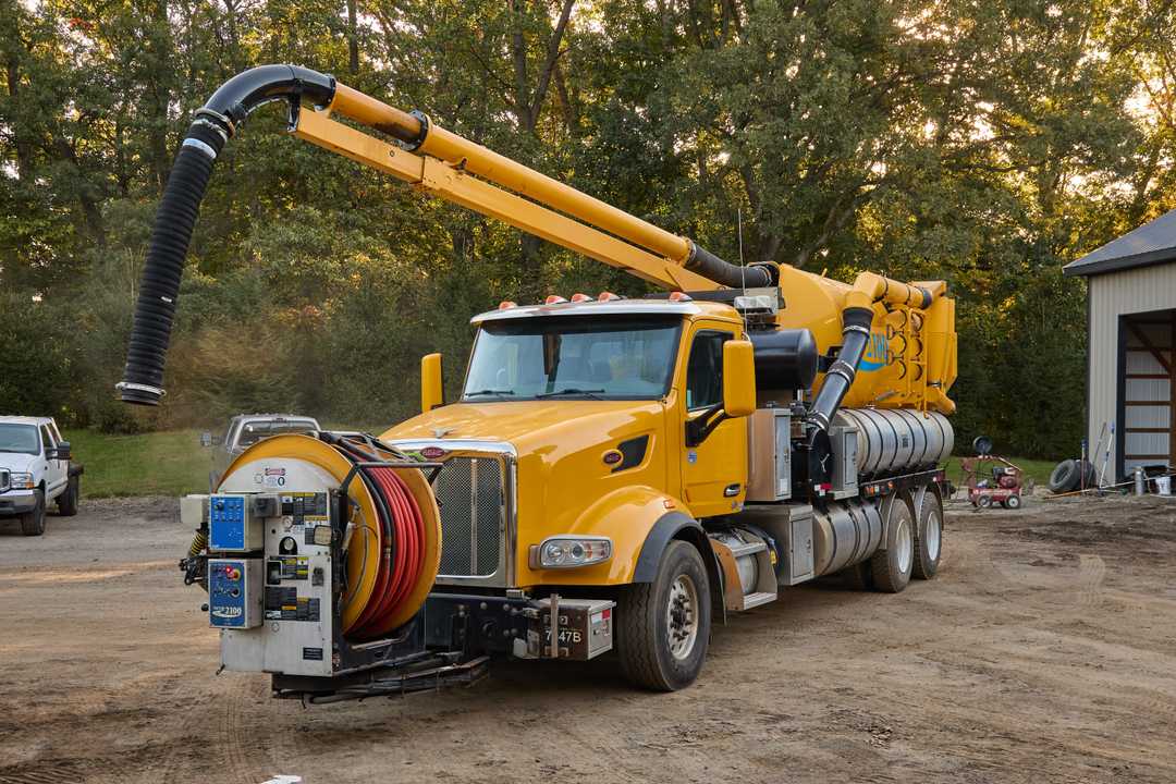 2017 Peterbilt Vactor Combination