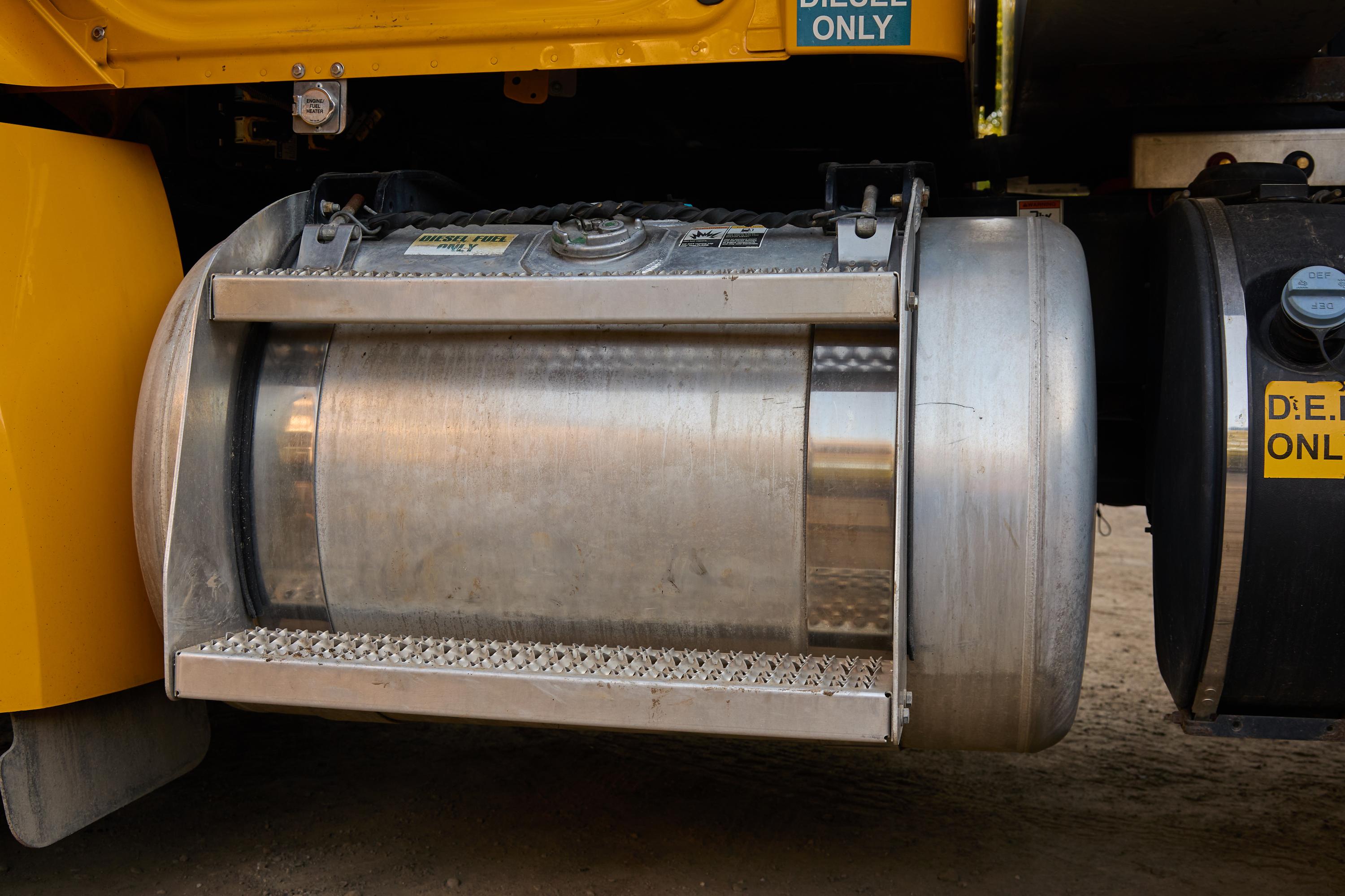 2017 Peterbilt Vactor Combination - image 30