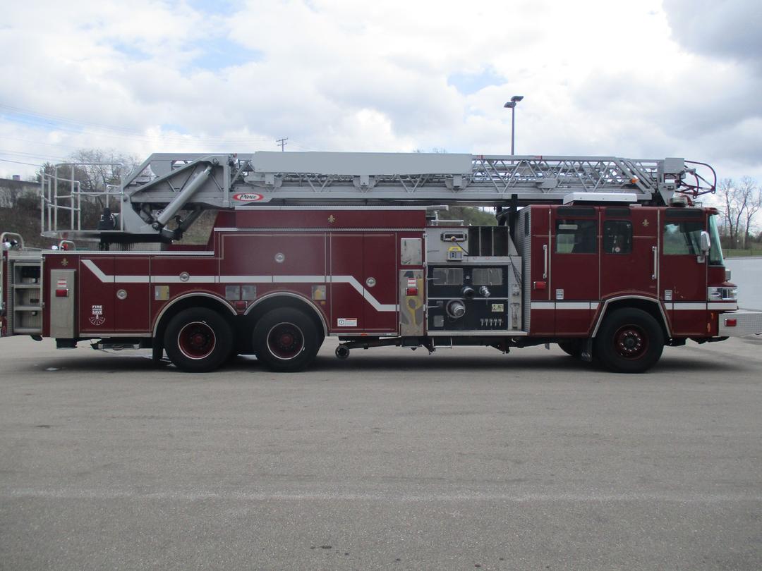 2008 Pierce Quantum Aerial