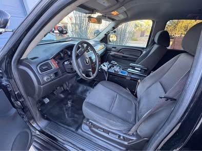 2012 Tahoe - image 4