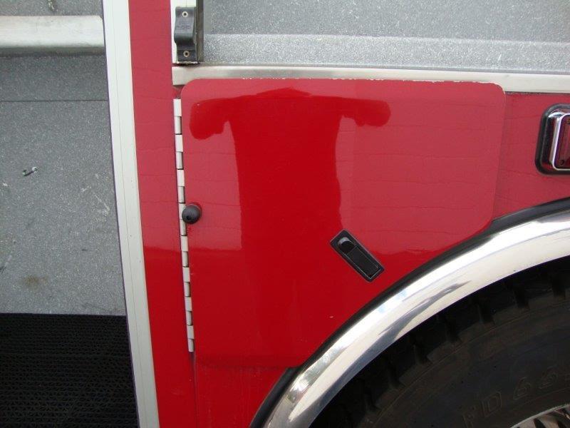 2007 American LaFrance Metropolitan Pumper Tanker - image 36