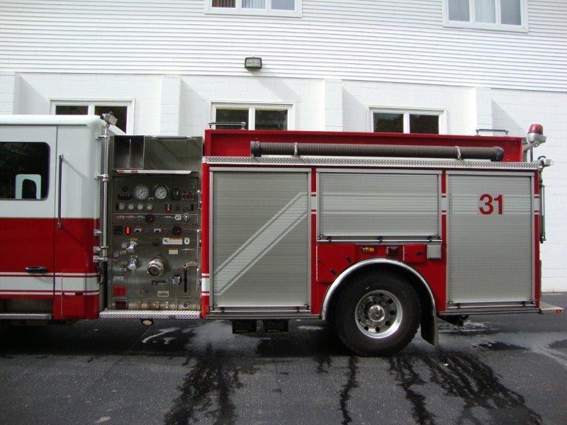 2007 American LaFrance Metropolitan Pumper Tanker - image 6