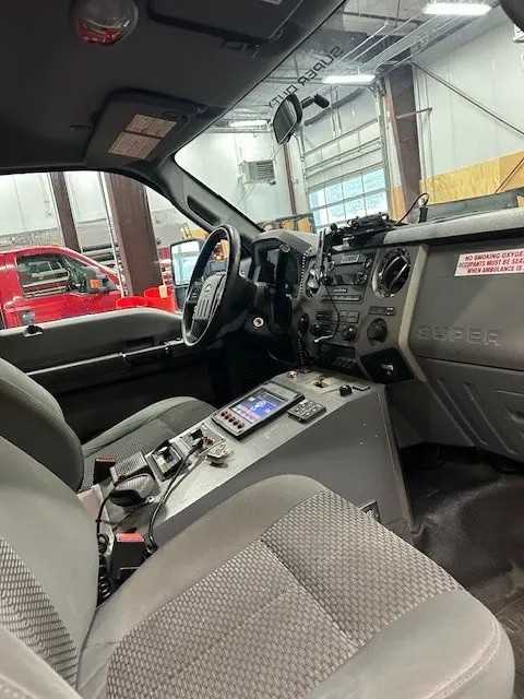 2015 LifeLine Ford 4x4 Type I Ambulance — photo 6