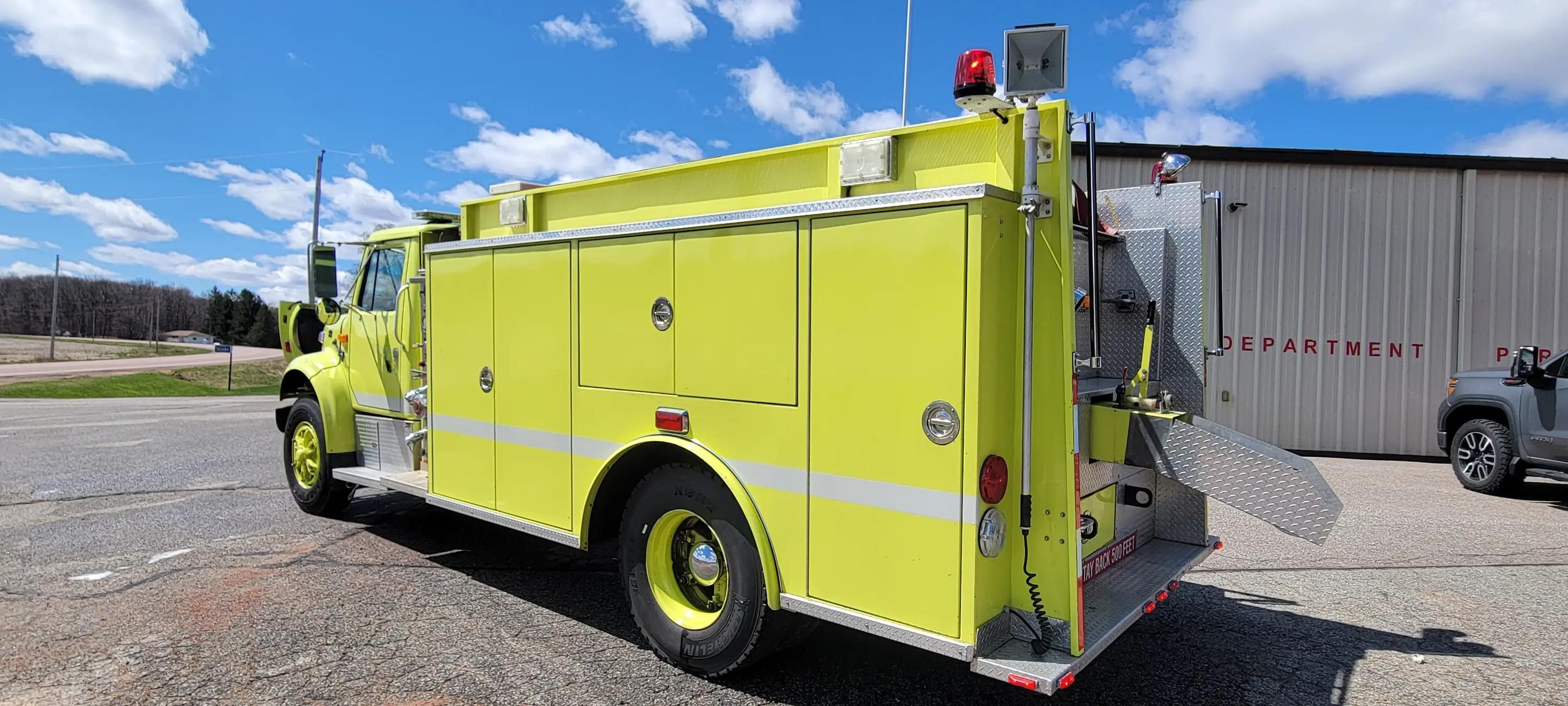 1995 International 4900 Pumper Tanker - image 7