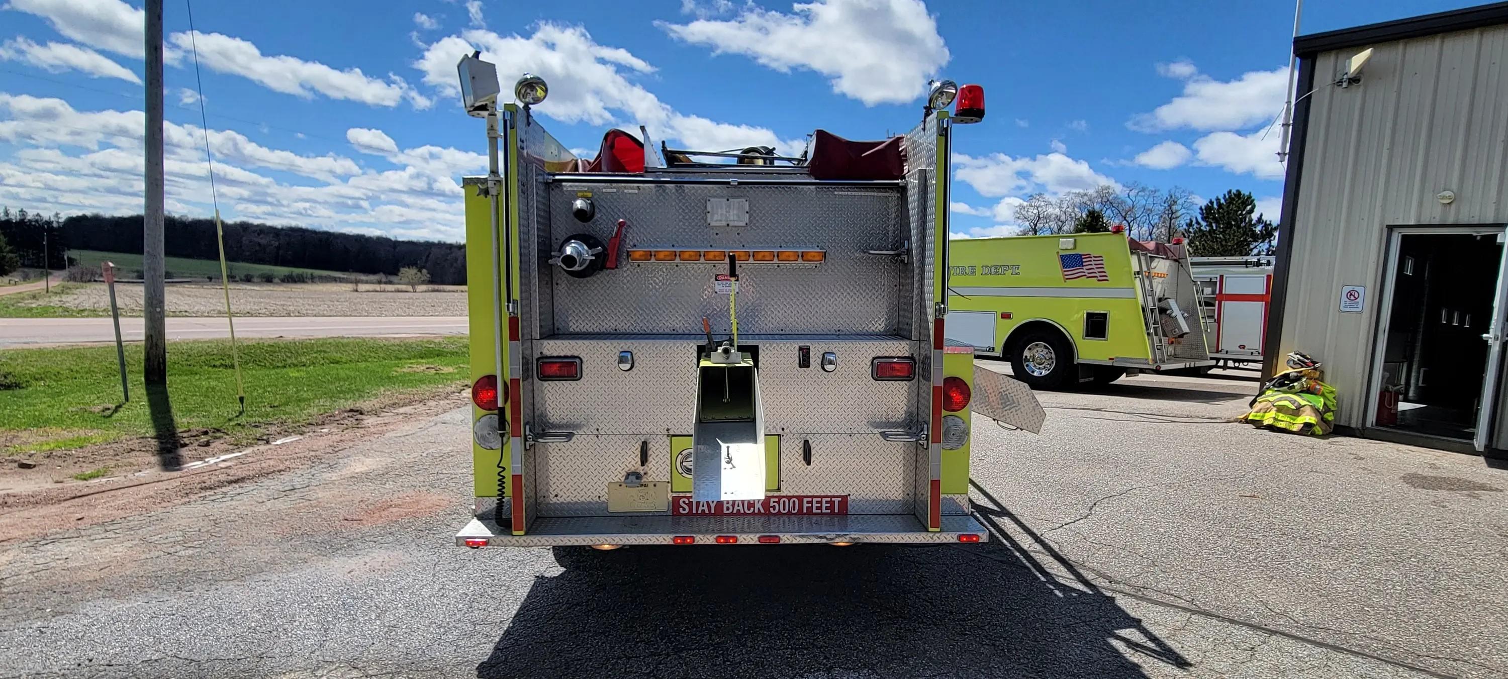 1995 International 4900 Pumper Tanker - image 6