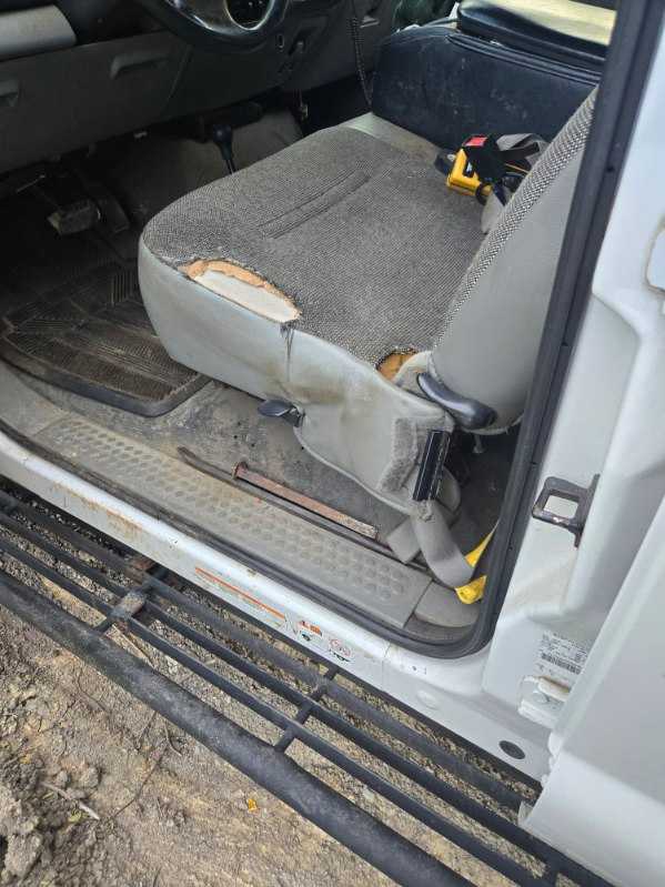2007 Ford F450 Dump Truck — photo 7