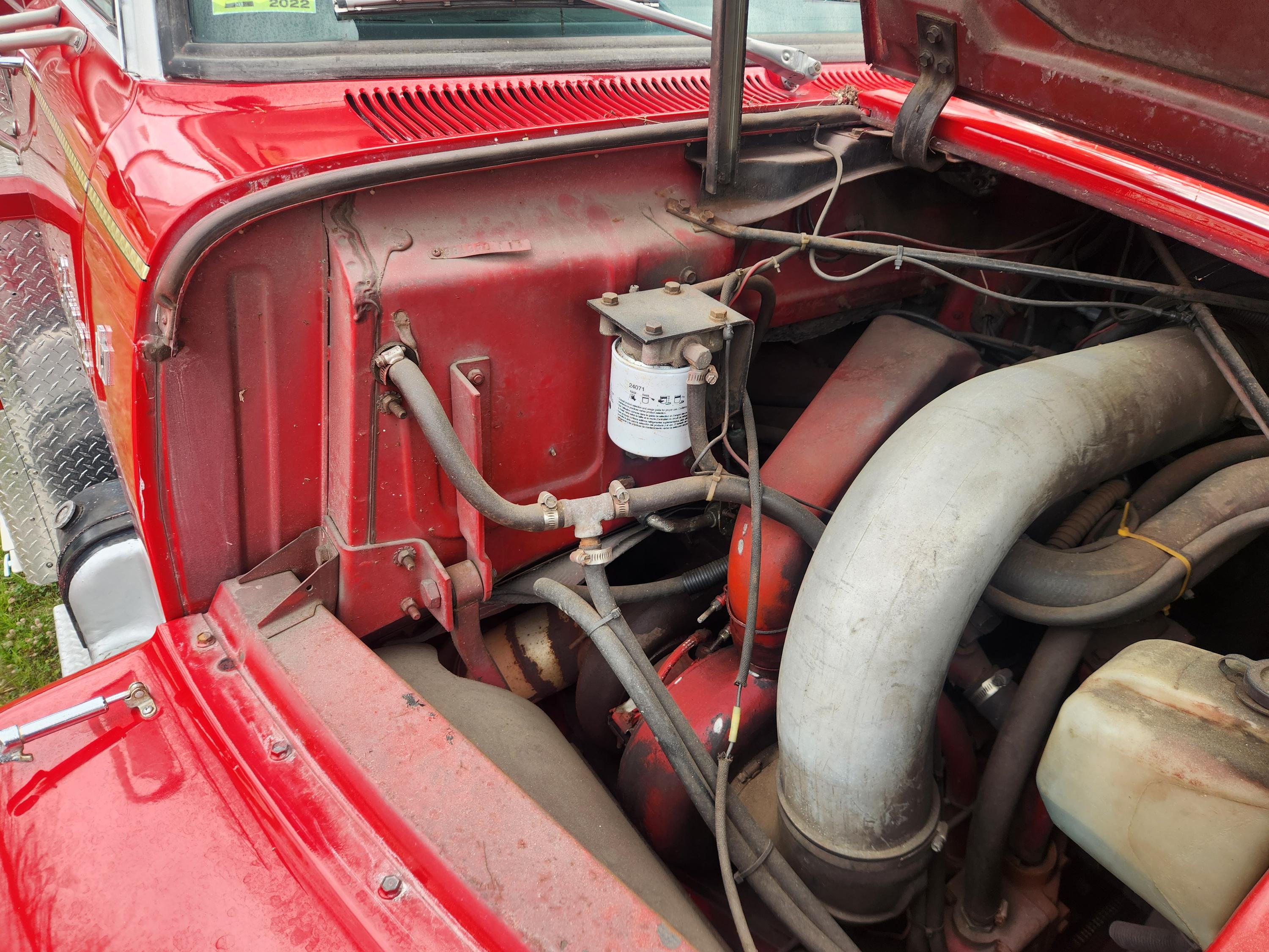 1977 International Fleetstar Pumper Tanker - image 11