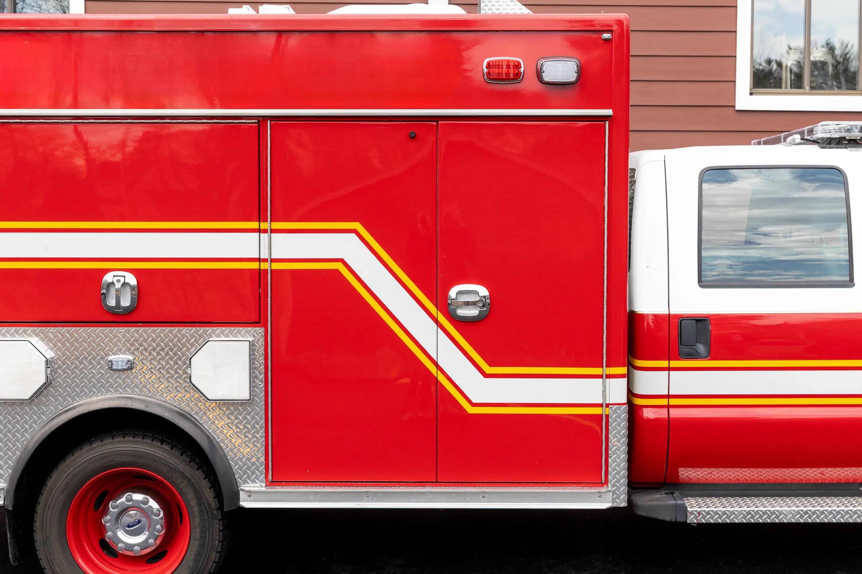 2014 Ford 4x4 Light Rescue - image 14