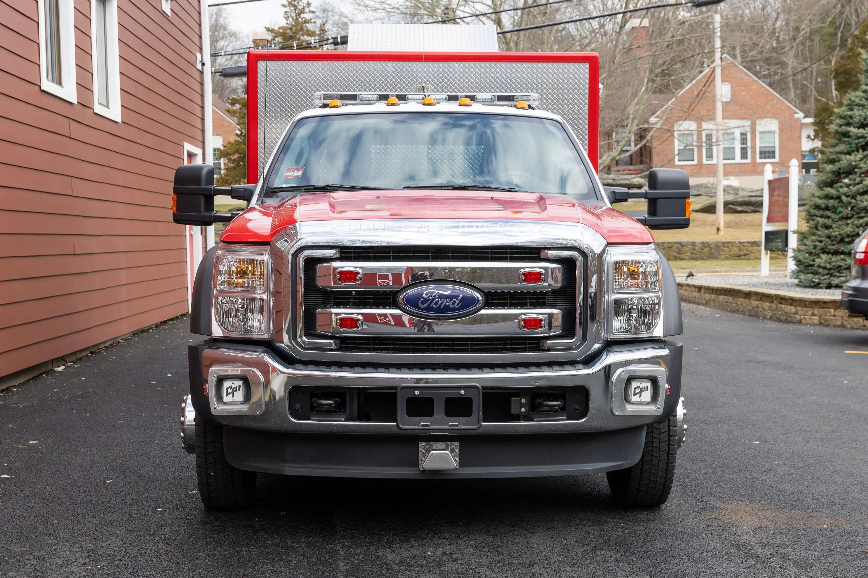 2014 Ford 4x4 Light Rescue - image 8