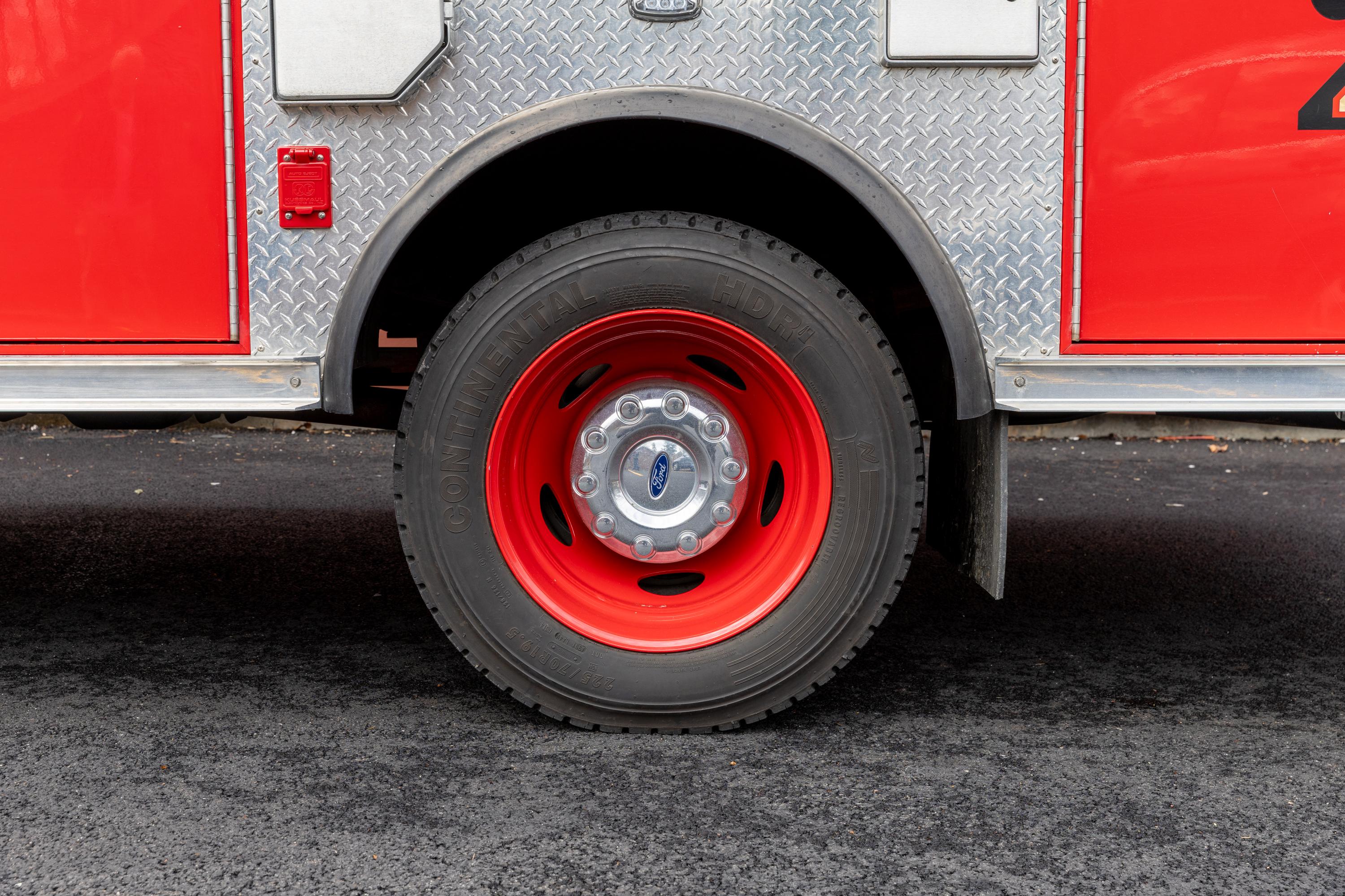 2014 Ford 4x4 Light Rescue - image 61
