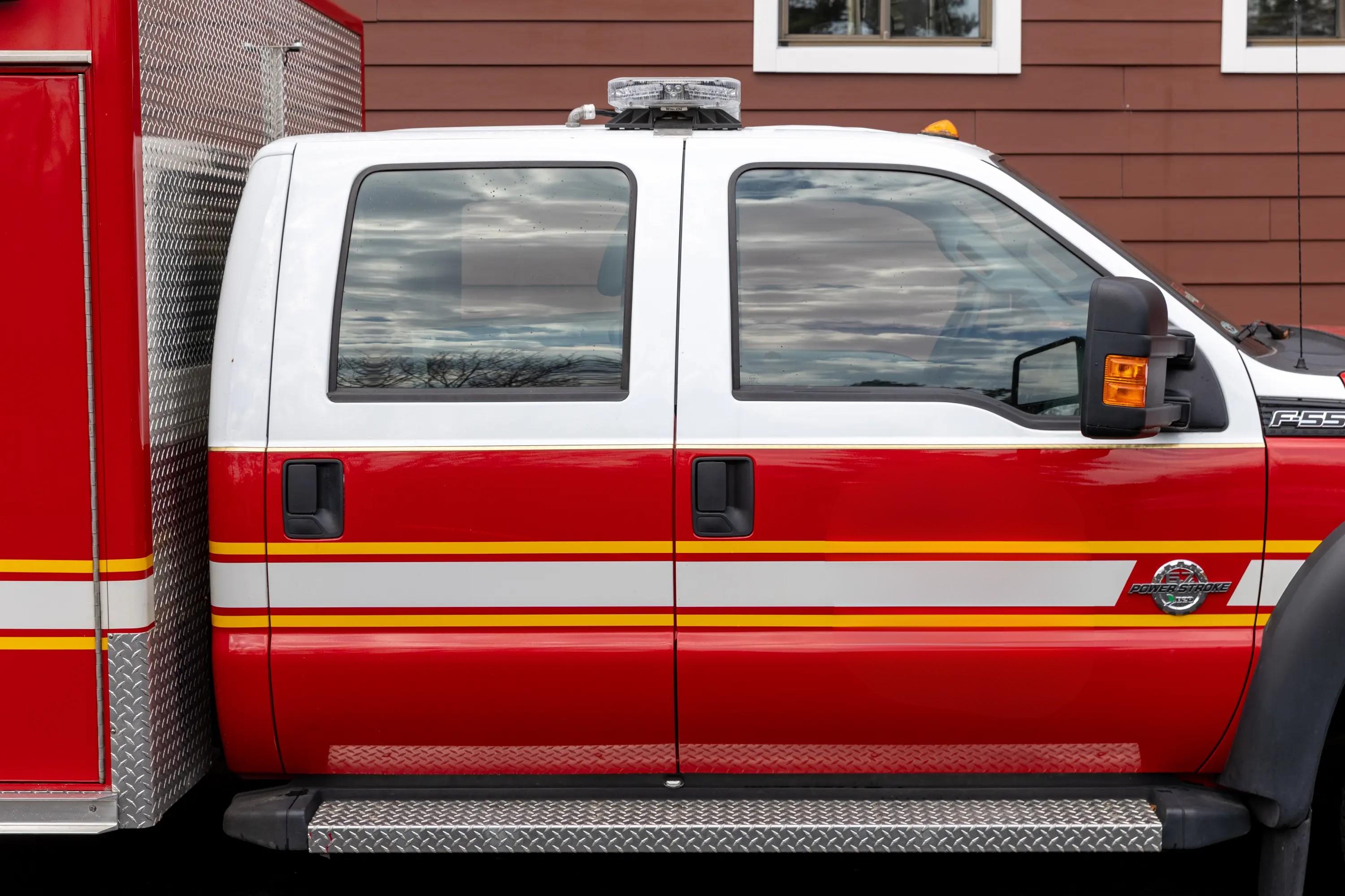 2014 Ford 4x4 Light Rescue - image 13