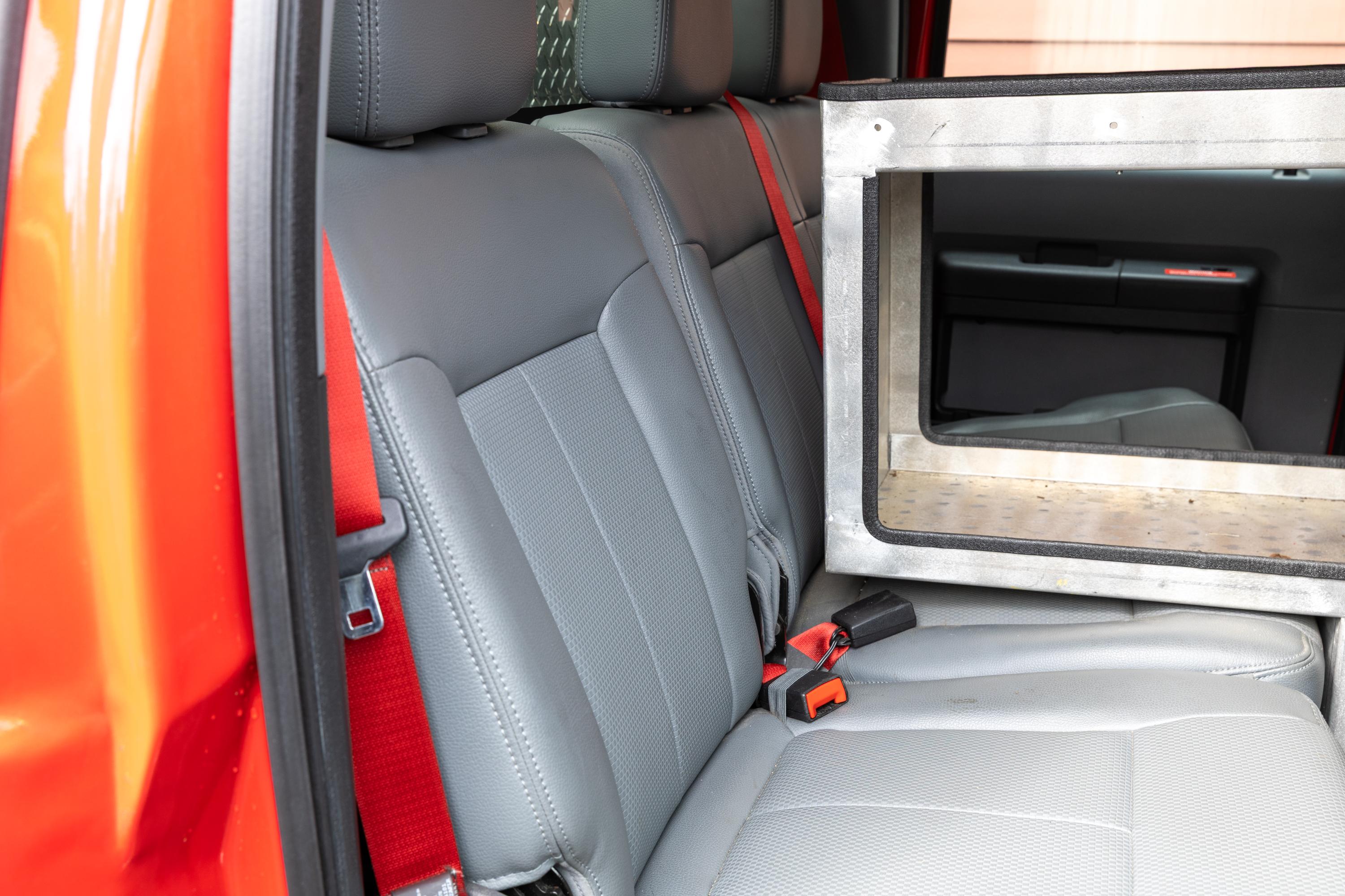 2014 Ford 4x4 Light Rescue - image 40