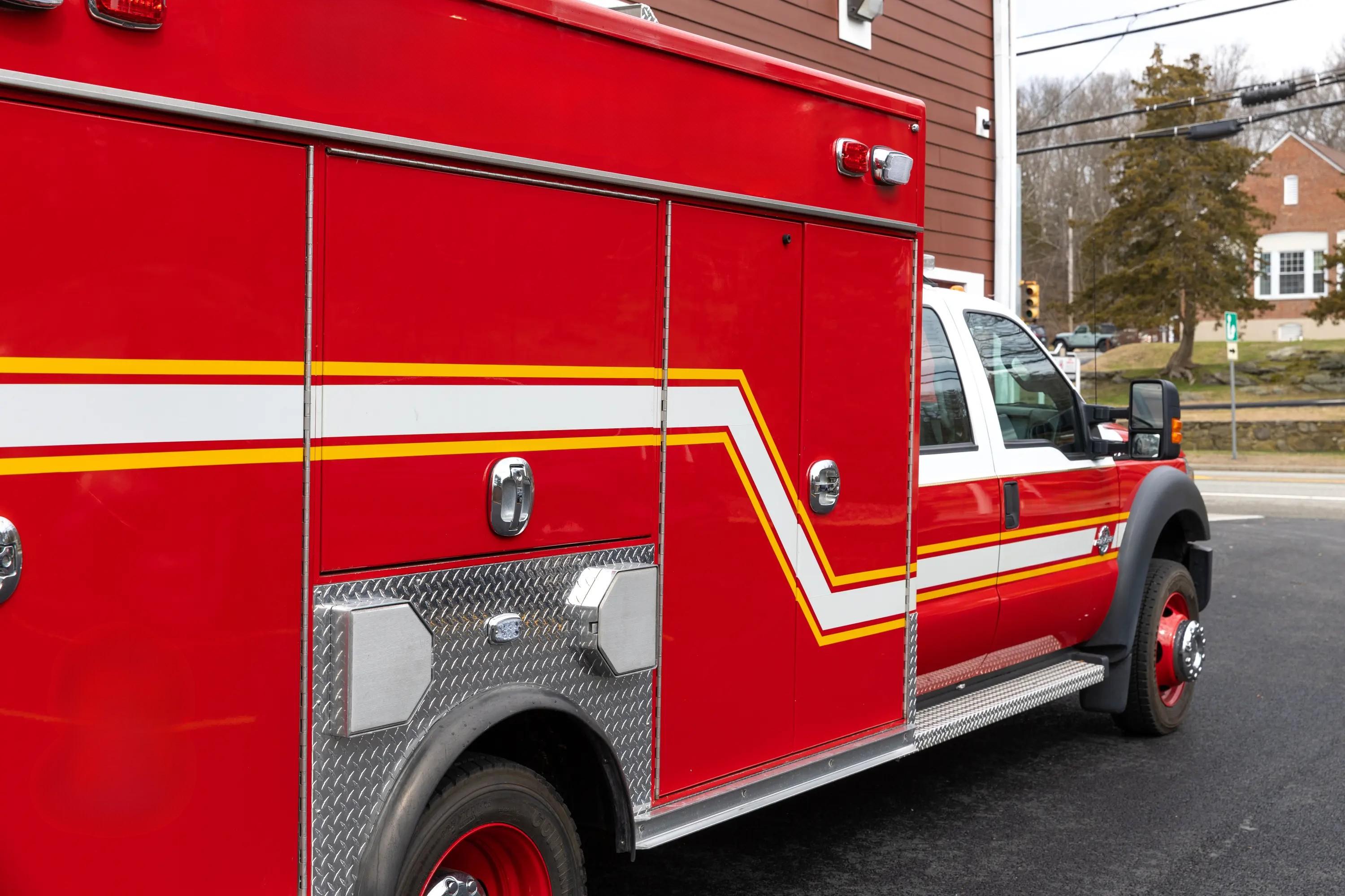 2014 Ford 4x4 Light Rescue - image 21