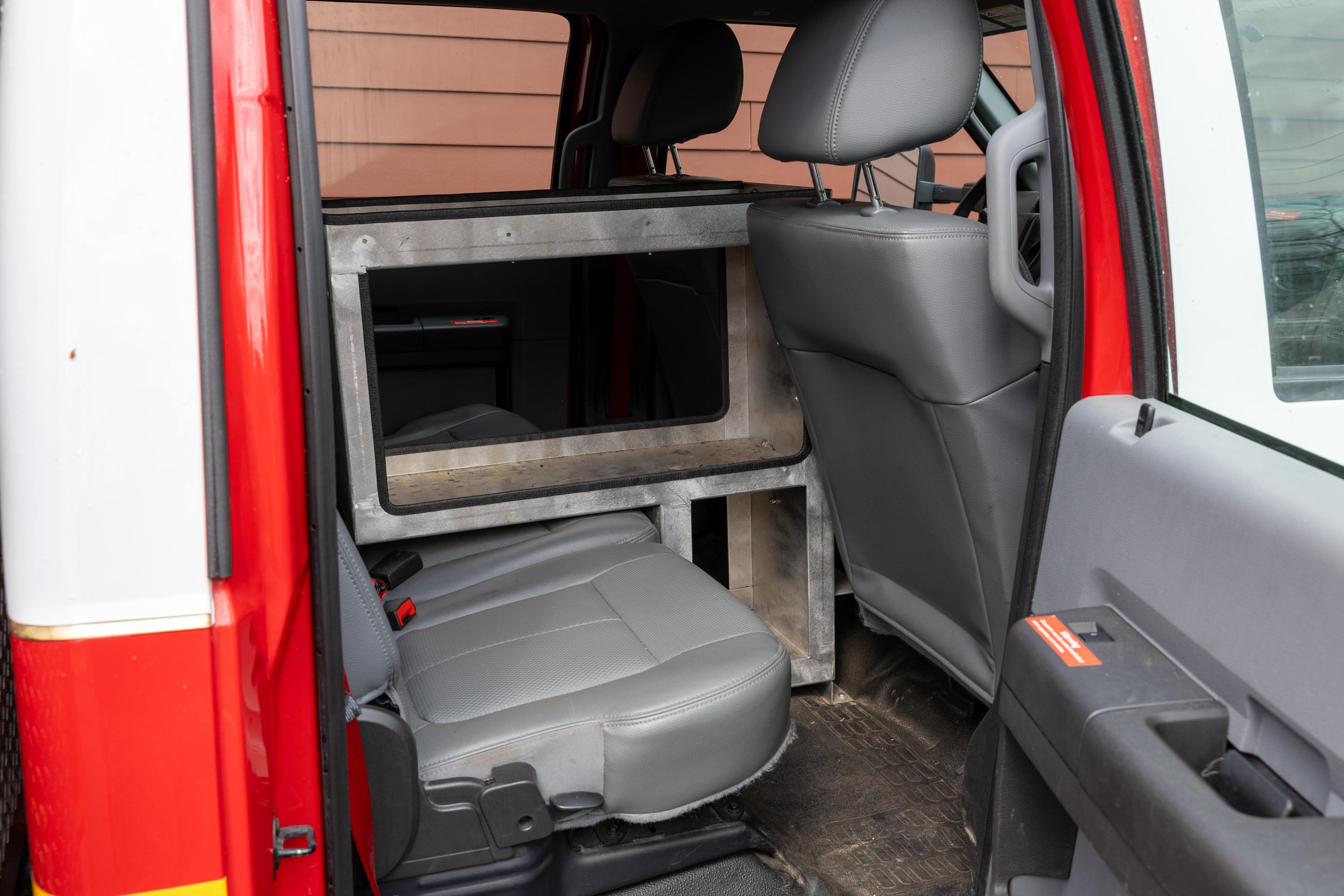2014 Ford 4x4 Light Rescue - image 35