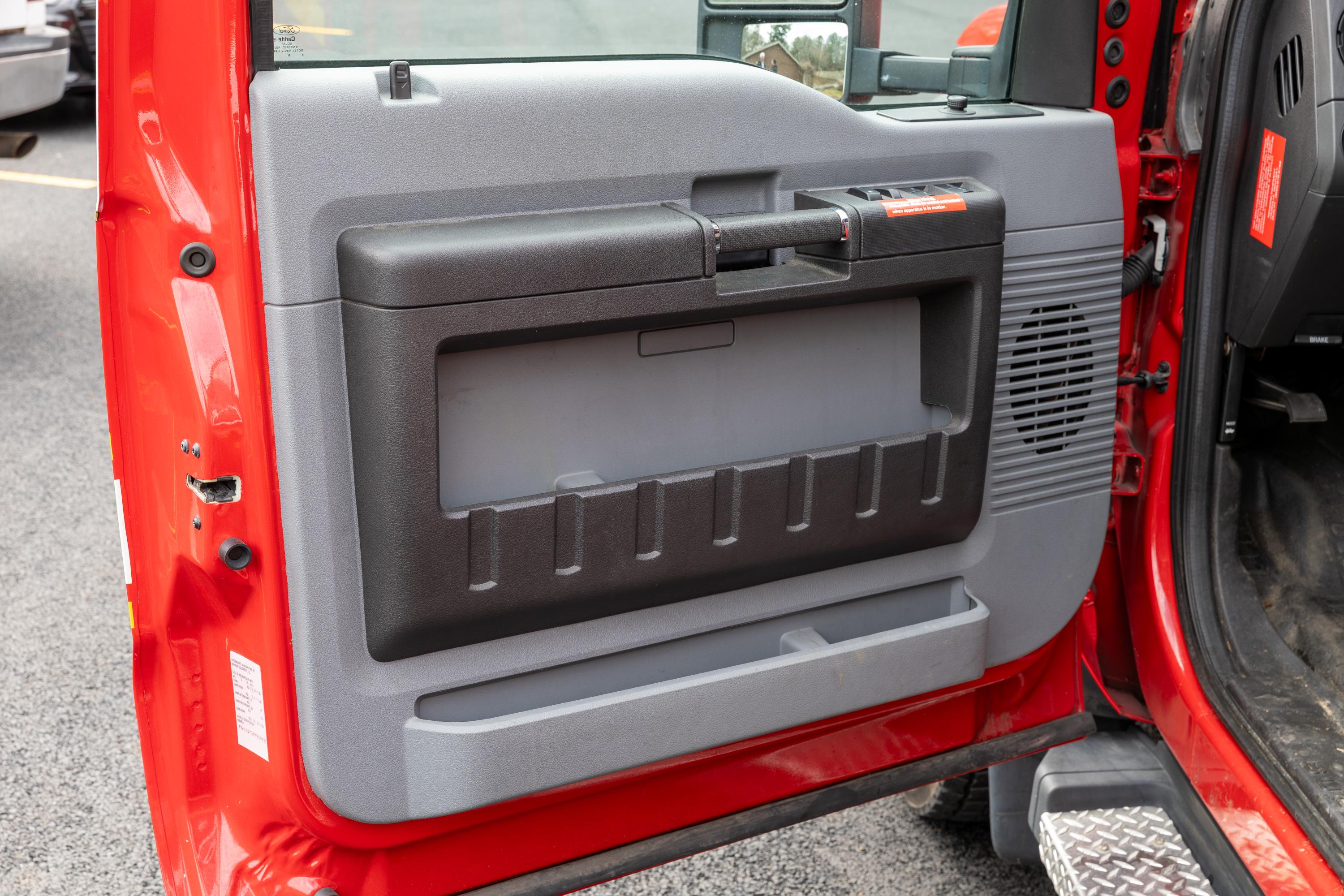 2014 Ford 4x4 Light Rescue - image 65