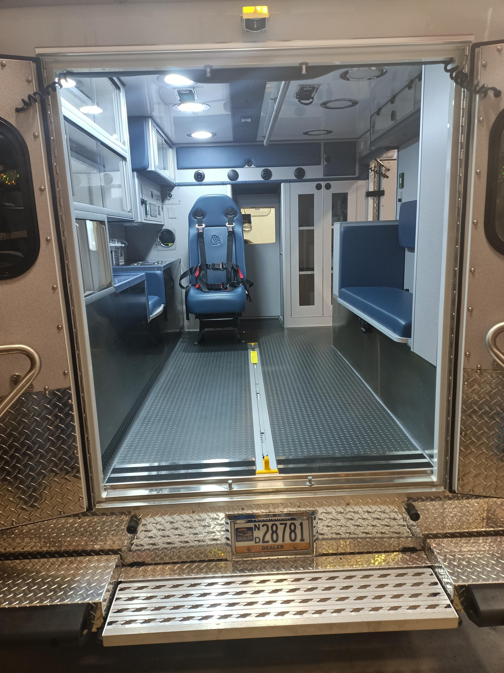 2025 Osage Ford Type III Ambulance - image 5