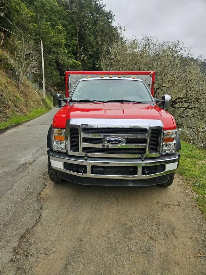 2008 Ford F-550, 4x4, Rescue - image 3