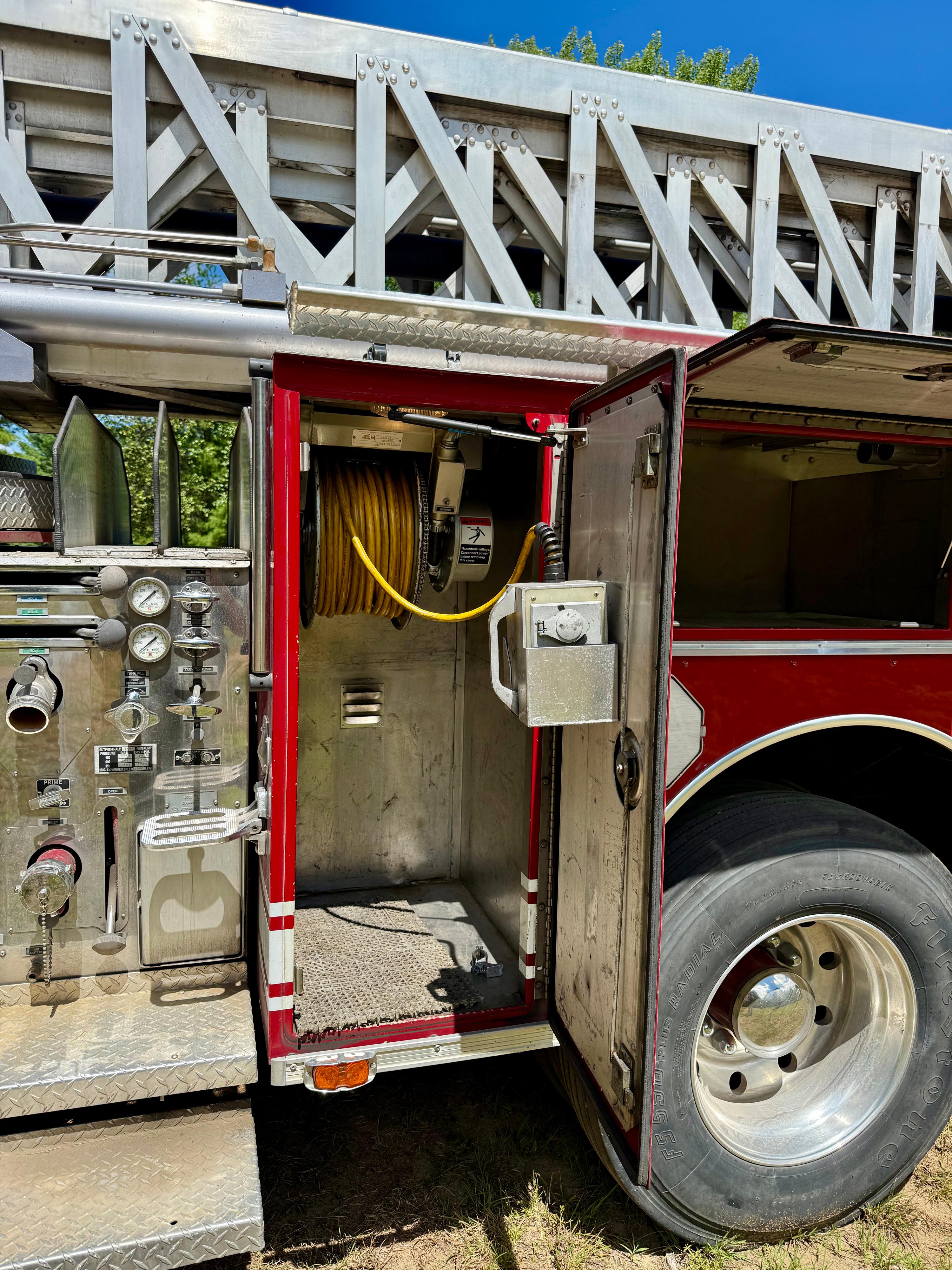 1994 Sutphen TS-90 Quint (1500/300) - image 16