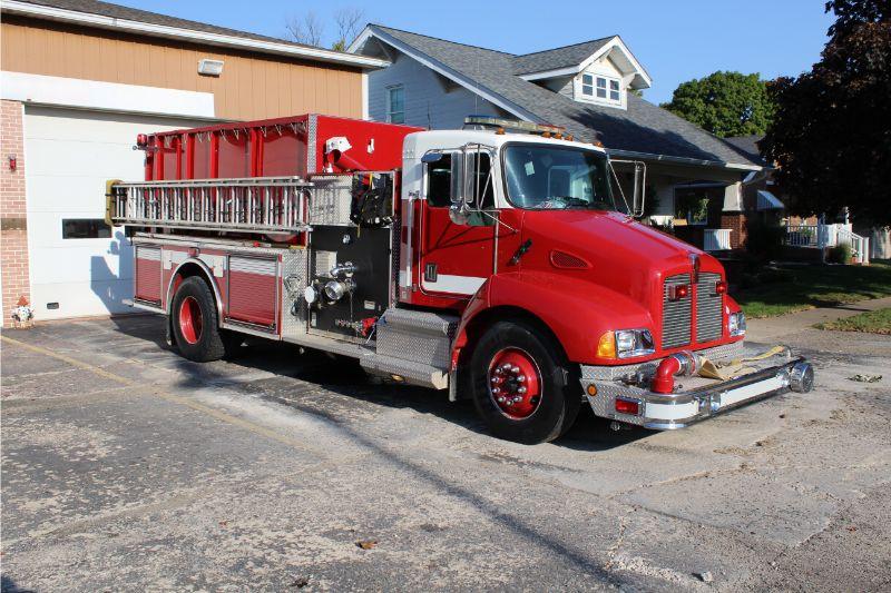 2001 Pierce Kenworth Pumper Tanker - image 3
